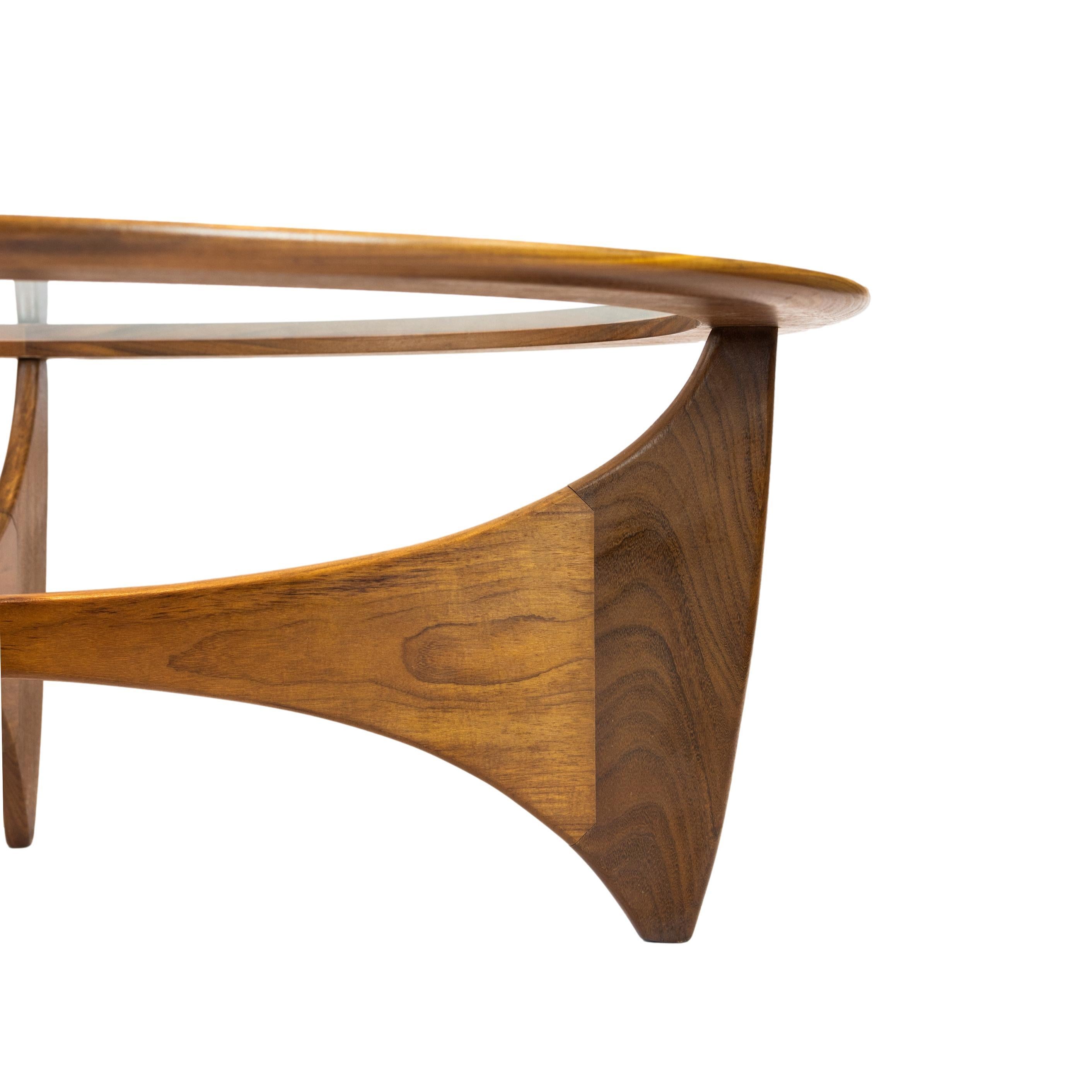 English Mid-Century Modern G-Plan 'Astro' Oval Coffee Table, Teak, ca. 1960, W-48ins