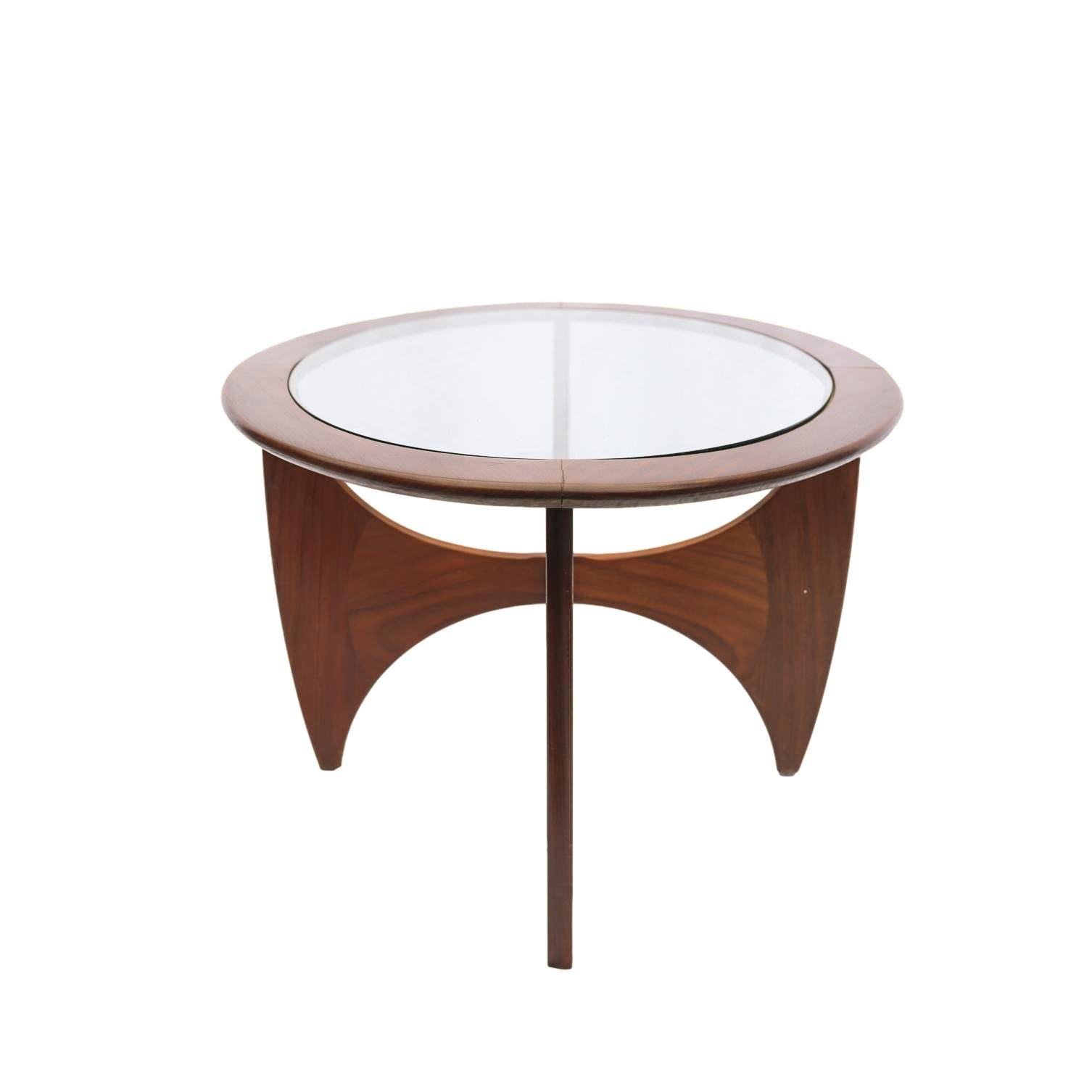Mid-Century Modern G-Plan 'Astro' Oval Coffee Table, Teak, circa 1960 1