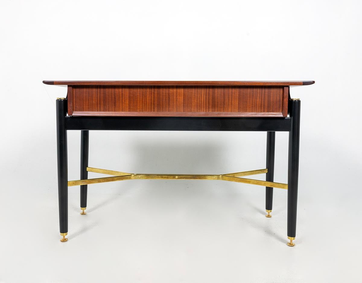 Tavolo console da scrivania G-Plan, nero, ottone, Tola, metà del secolo scorso in vendita 3