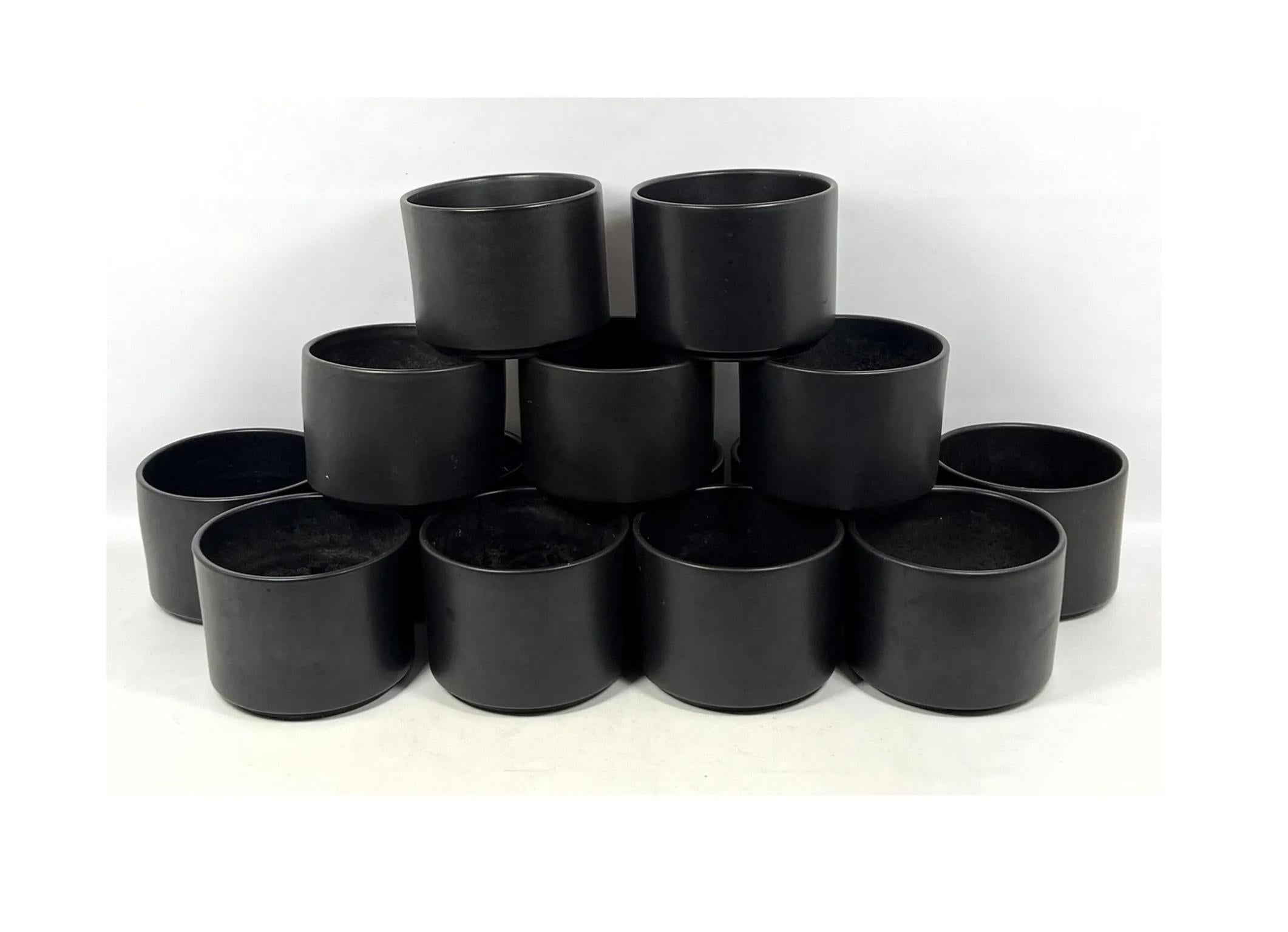 American Mid-Century Modern Gainey Architectural Pottery Clay Planter Pot Black Glaze  For Sale