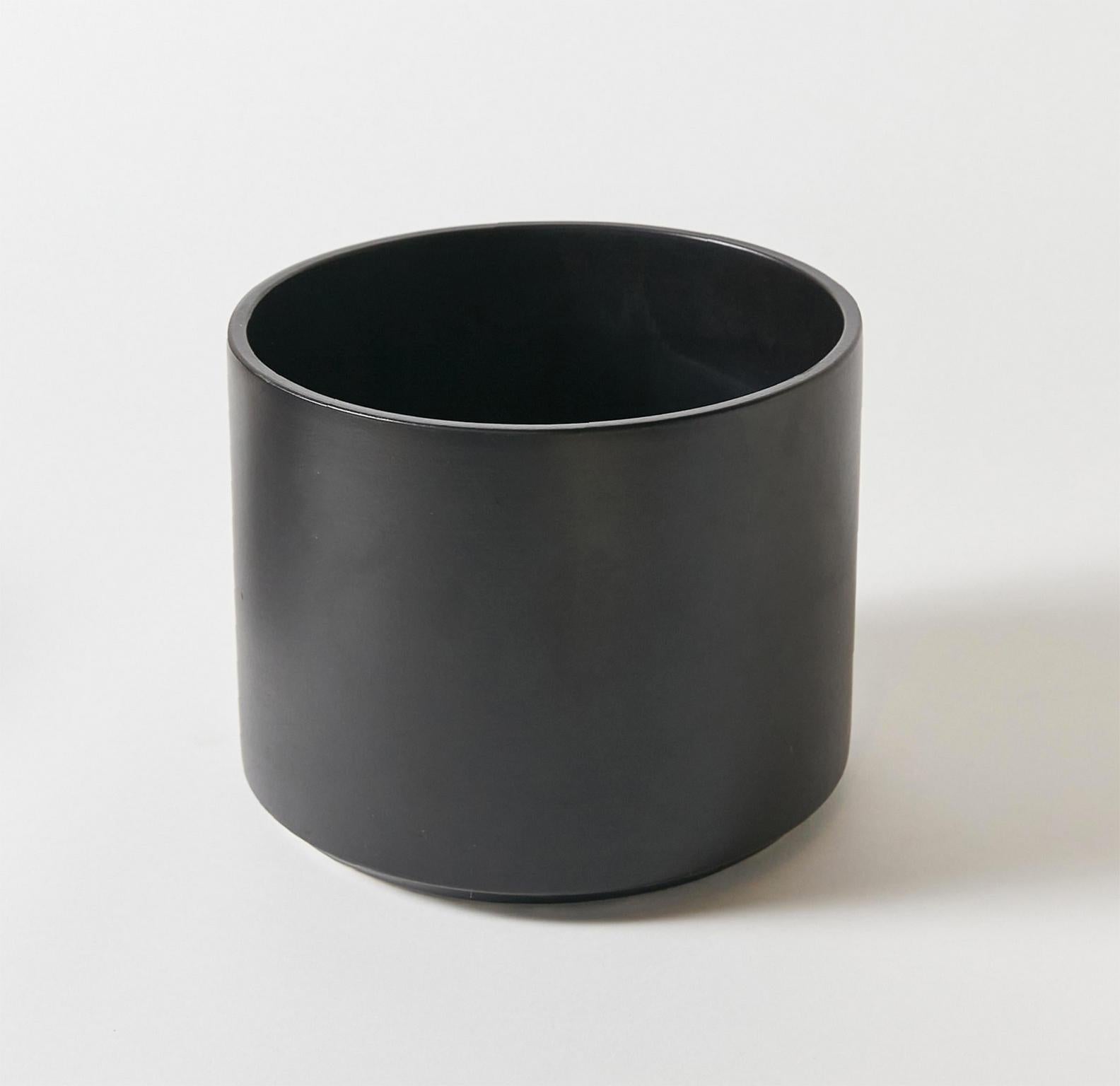 Hand-Crafted Mid-Century Modern Gainey Architectural Pottery Clay Planter Pot Black Glaze  For Sale