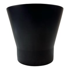Gainey Keramik Pflanzgefäß aus der Mitte des Jahrhunderts in Mattschwarz (Großformat)