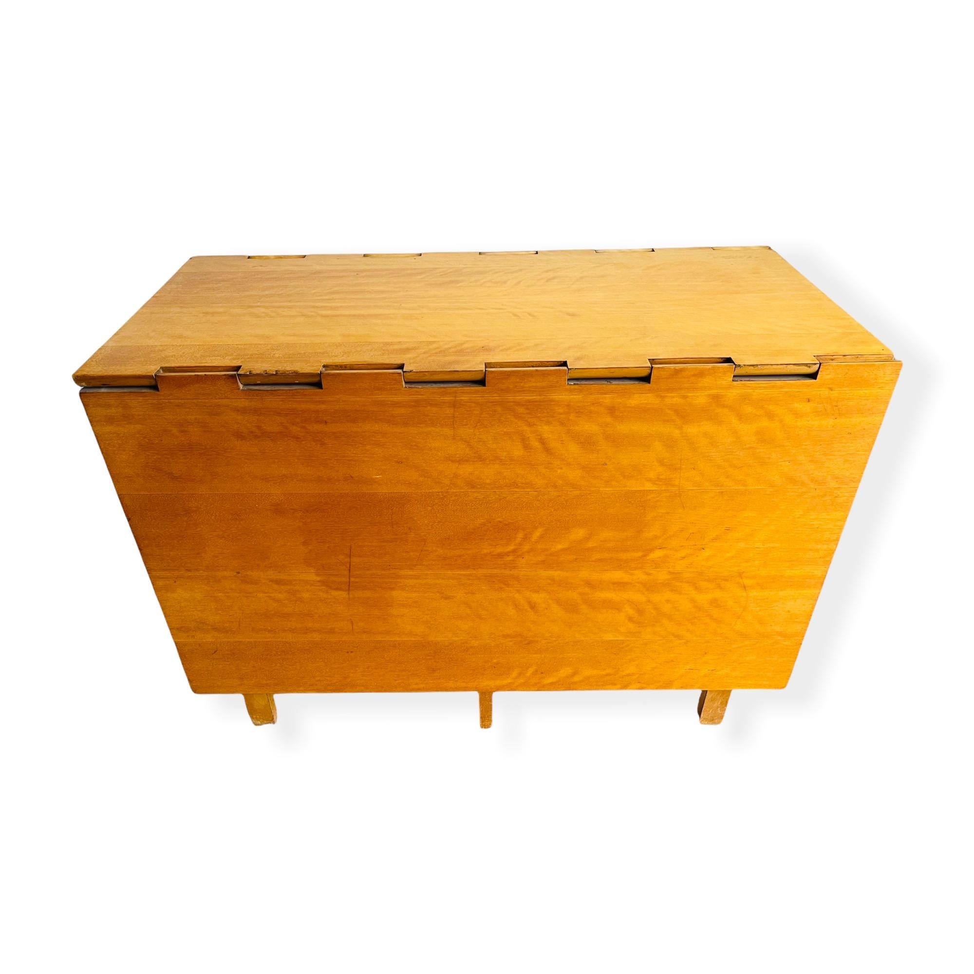 Mid-Century Modern Gate Leg Drop Leaf Table by George Nelson 6