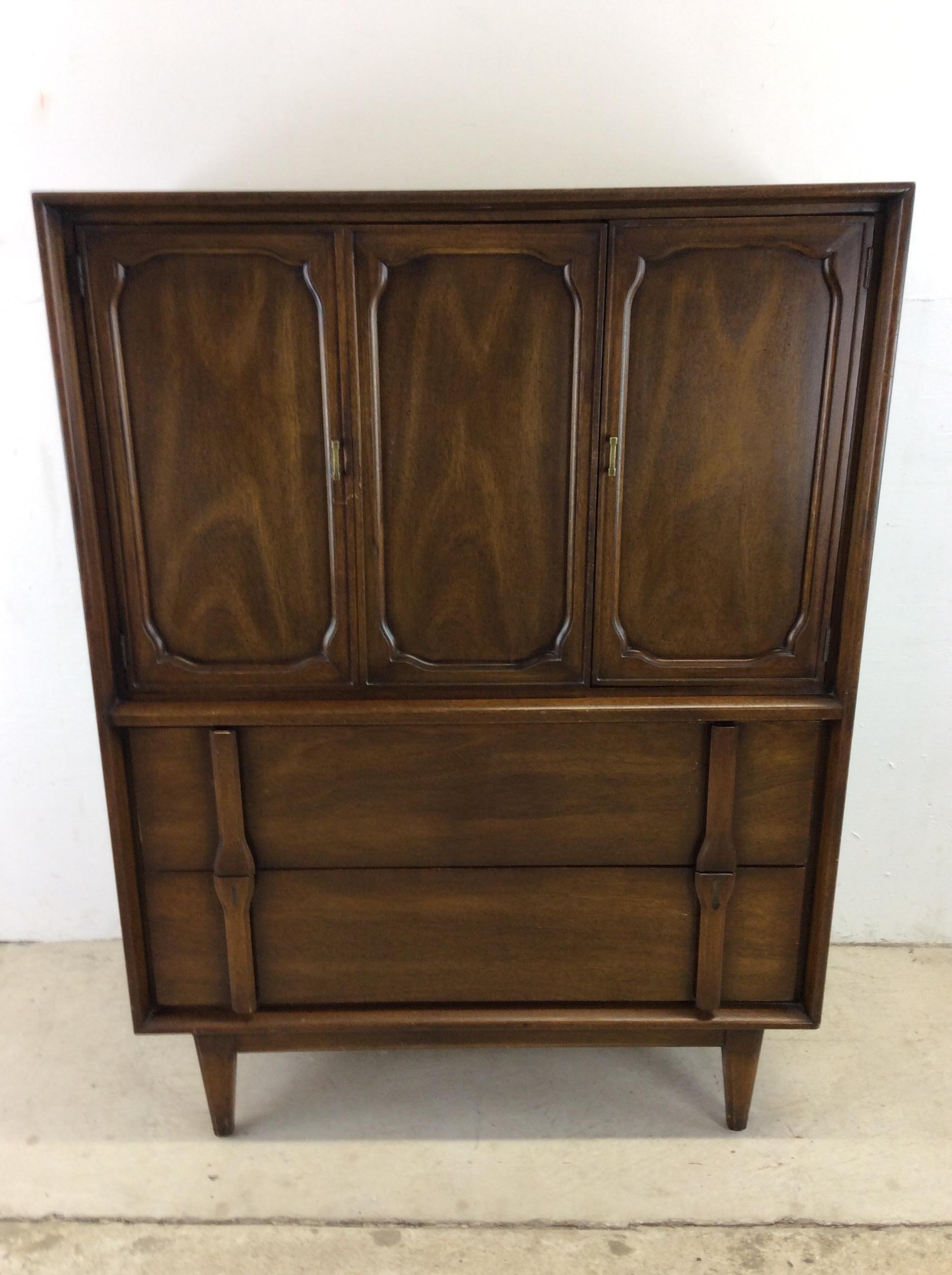 Mid-20th Century Mid-Century Modern Gentleman's Chest with 3 Drawers For Sale