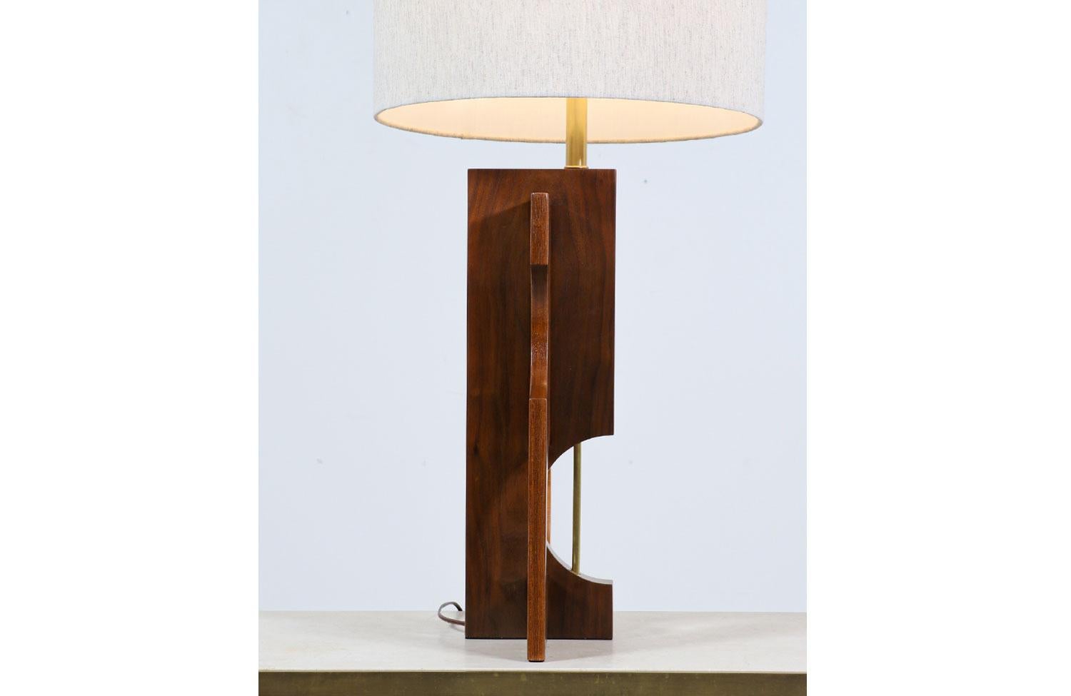 Mid-Century Modern Geometric Form Table Lamp 3