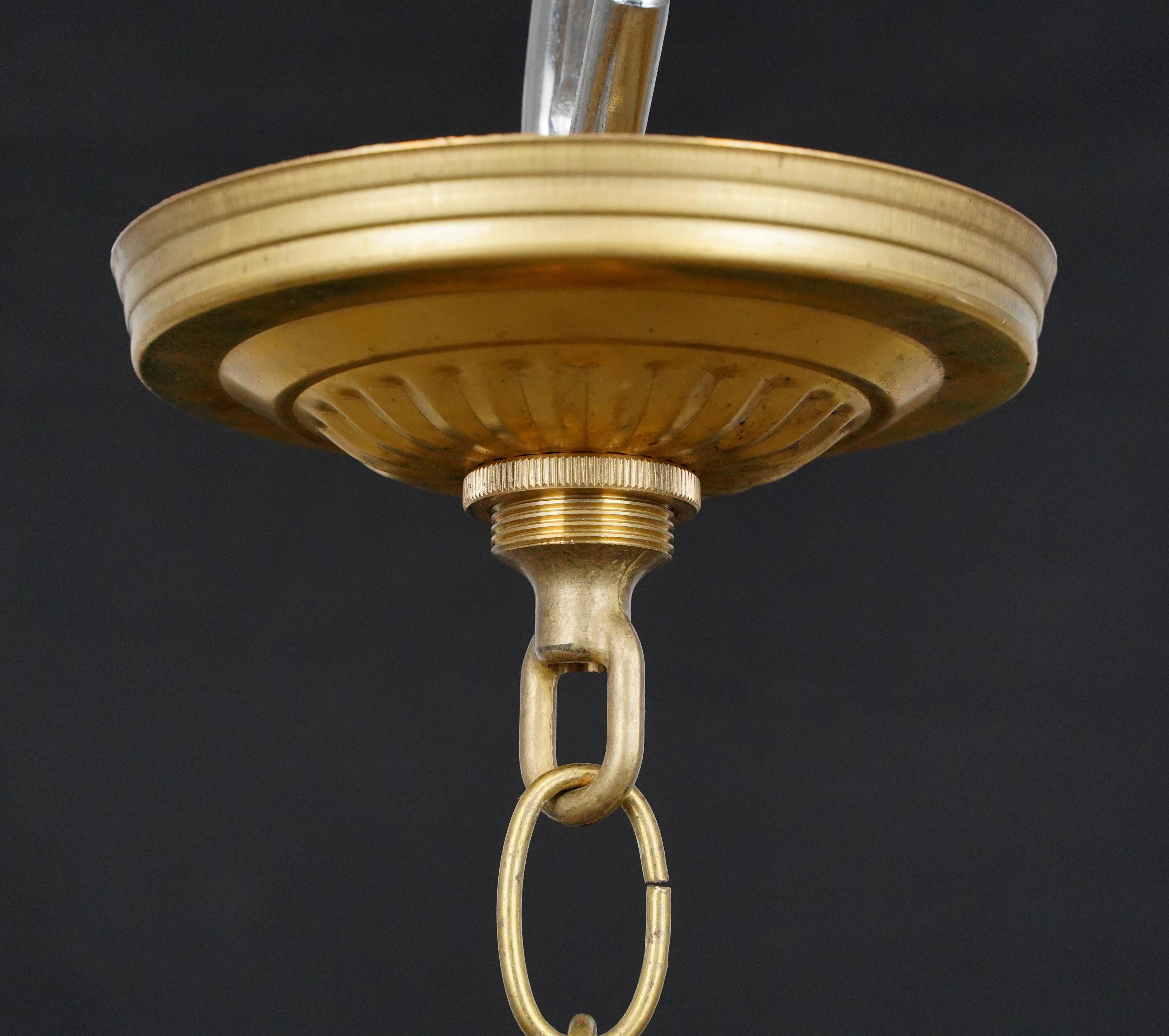 Lampe pendante géométrique en verre et laiton du milieu du siècle dernier en vente 1