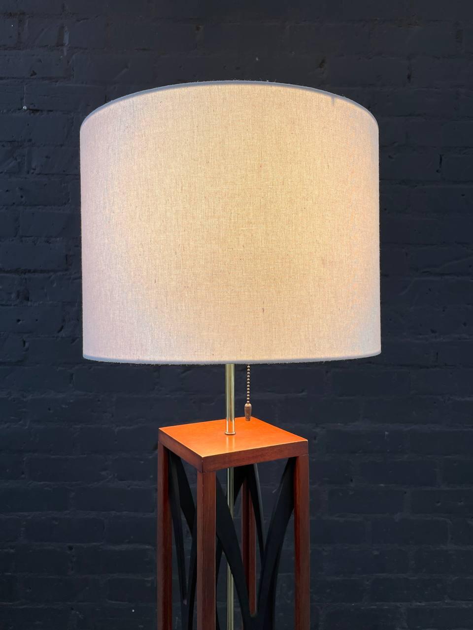 American Mid-Century Modern Geometric Table Lamp by Modeline of California