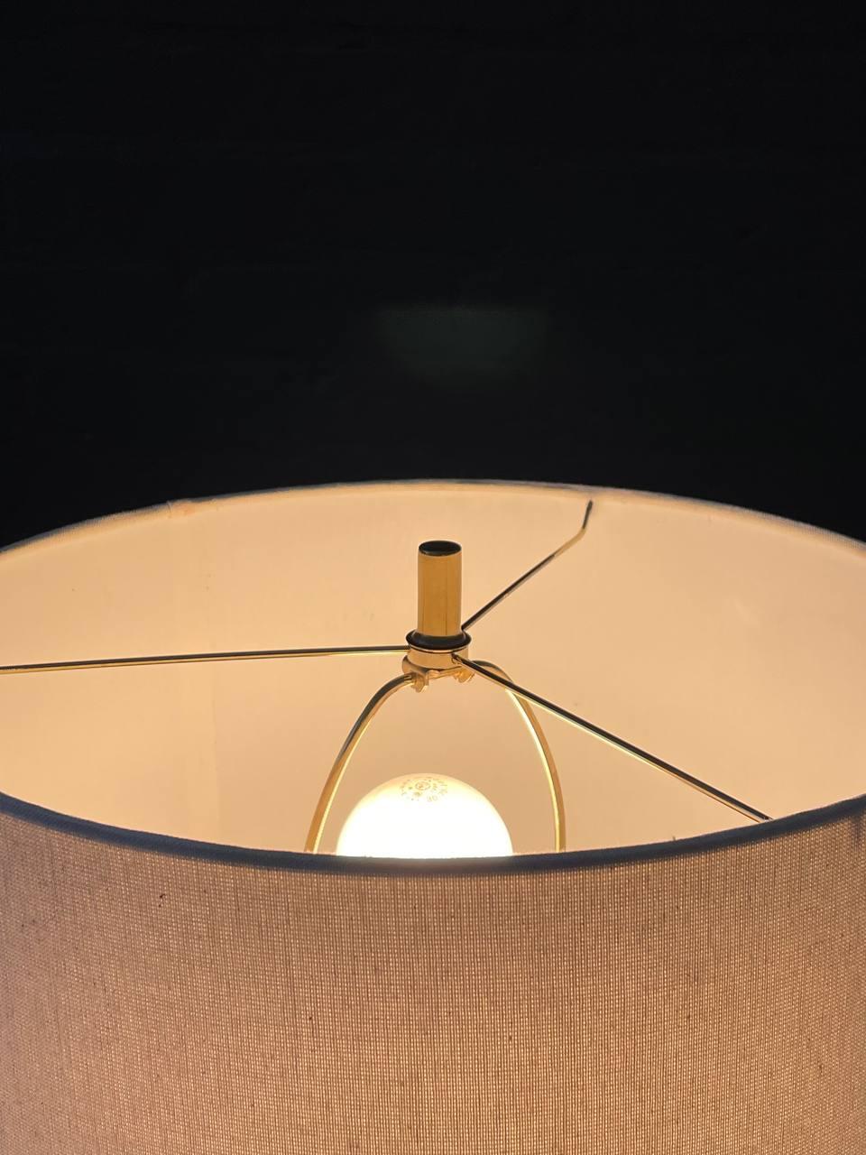 Mid-Century Modern Geometric Table Lamp by Modeline of California In Good Condition In Los Angeles, CA