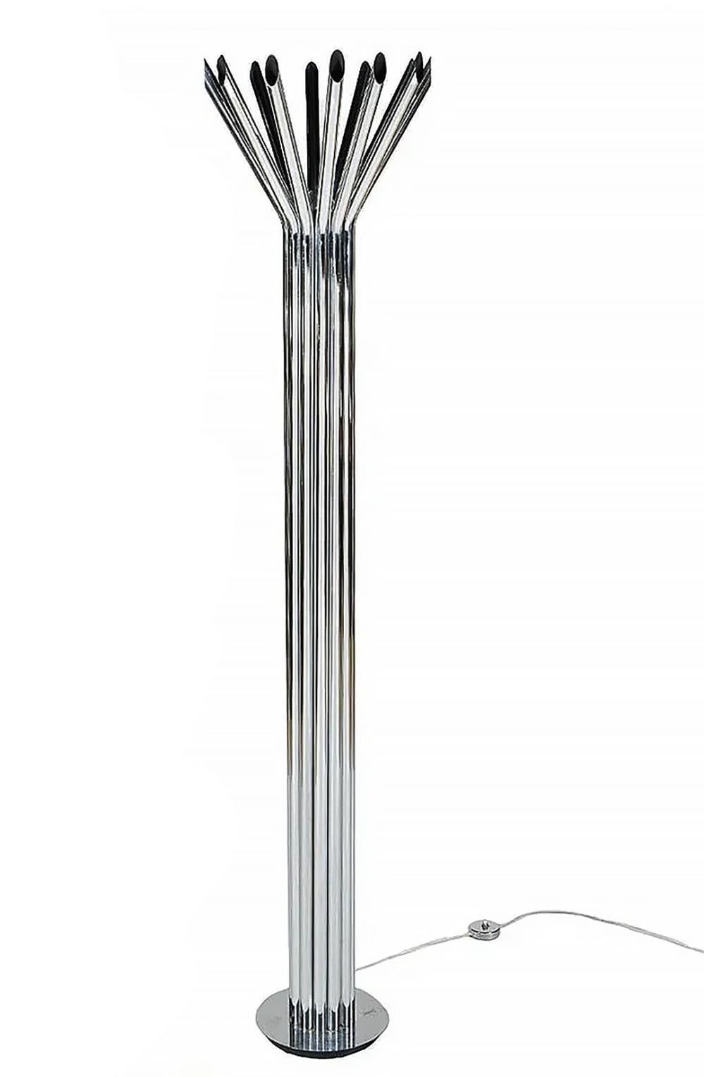 George Kovacs Chrom Stehlampe aus der Mitte des Jahrhunderts (20. Jahrhundert) im Angebot