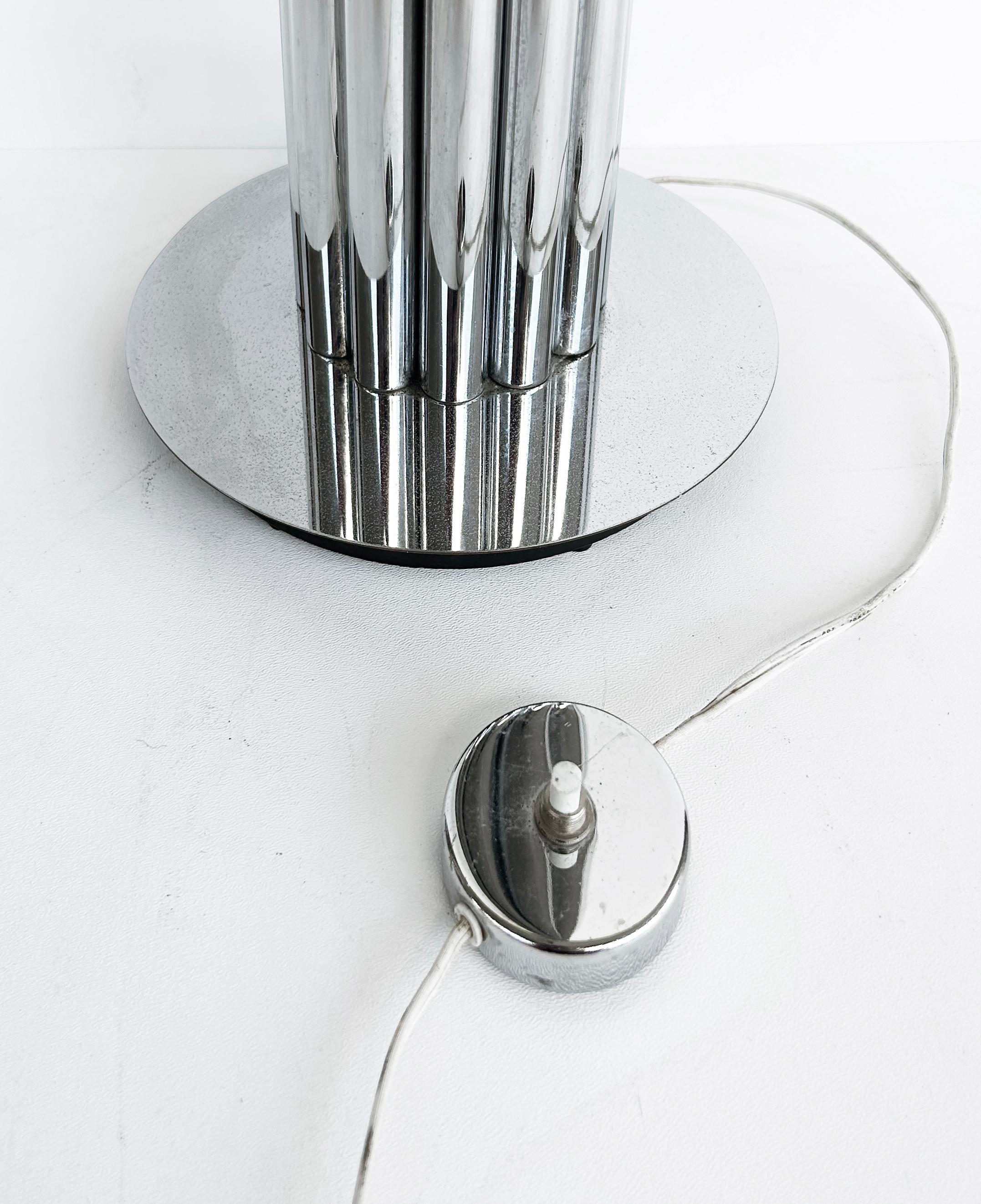 George Kovacs Chrom Stehlampe aus der Mitte des Jahrhunderts im Angebot 1