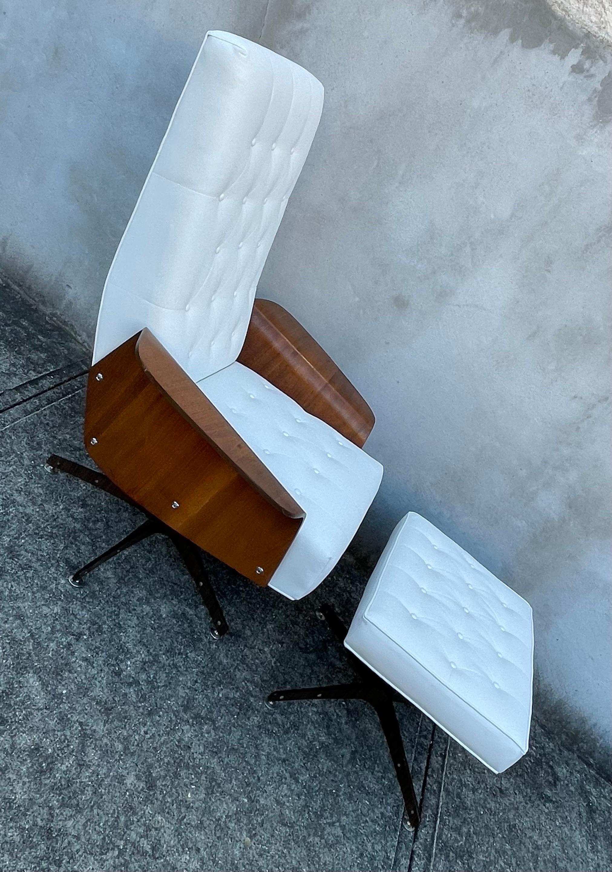 Mid-20th Century Mid Century Modern George Mulhauser Lounge Chair & Ottoman in White Faux Leather For Sale