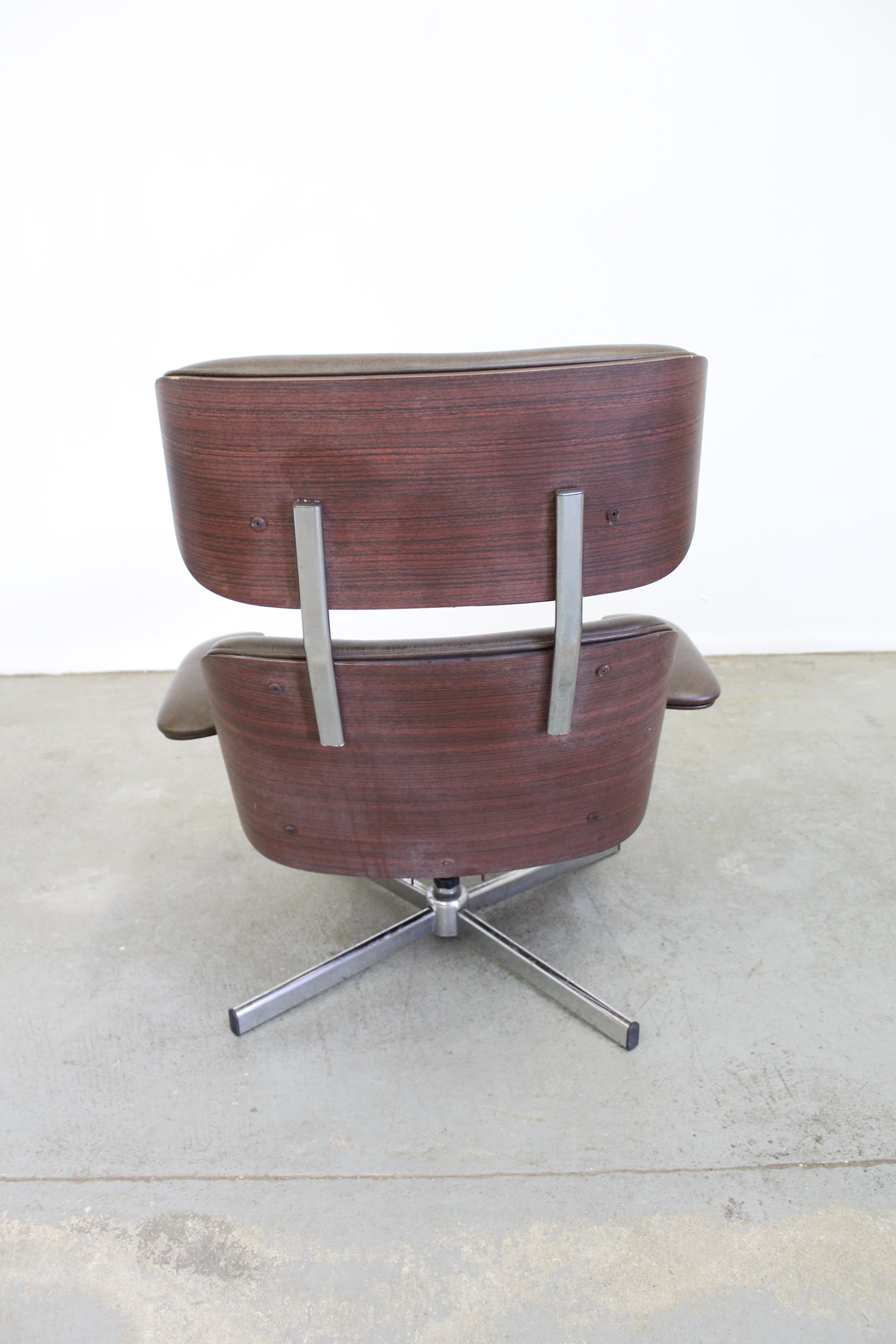 Chrome Mid-Century Modern George Mulhauser Plycraft Swivel Lounge Chair and Ottoman