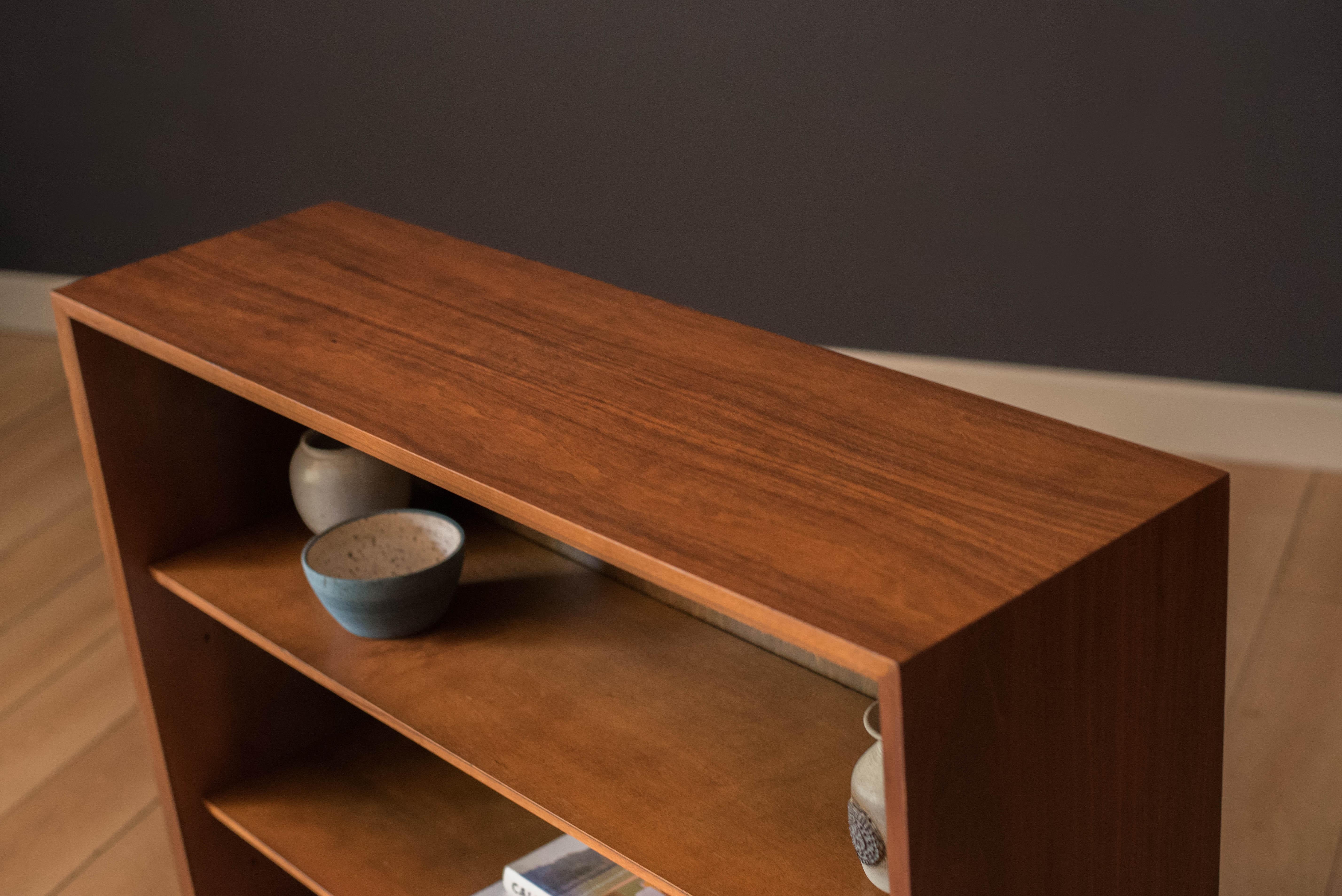 American Mid-Century Modern George Nelson Bcs Walnut Bookcase for Herman Miller