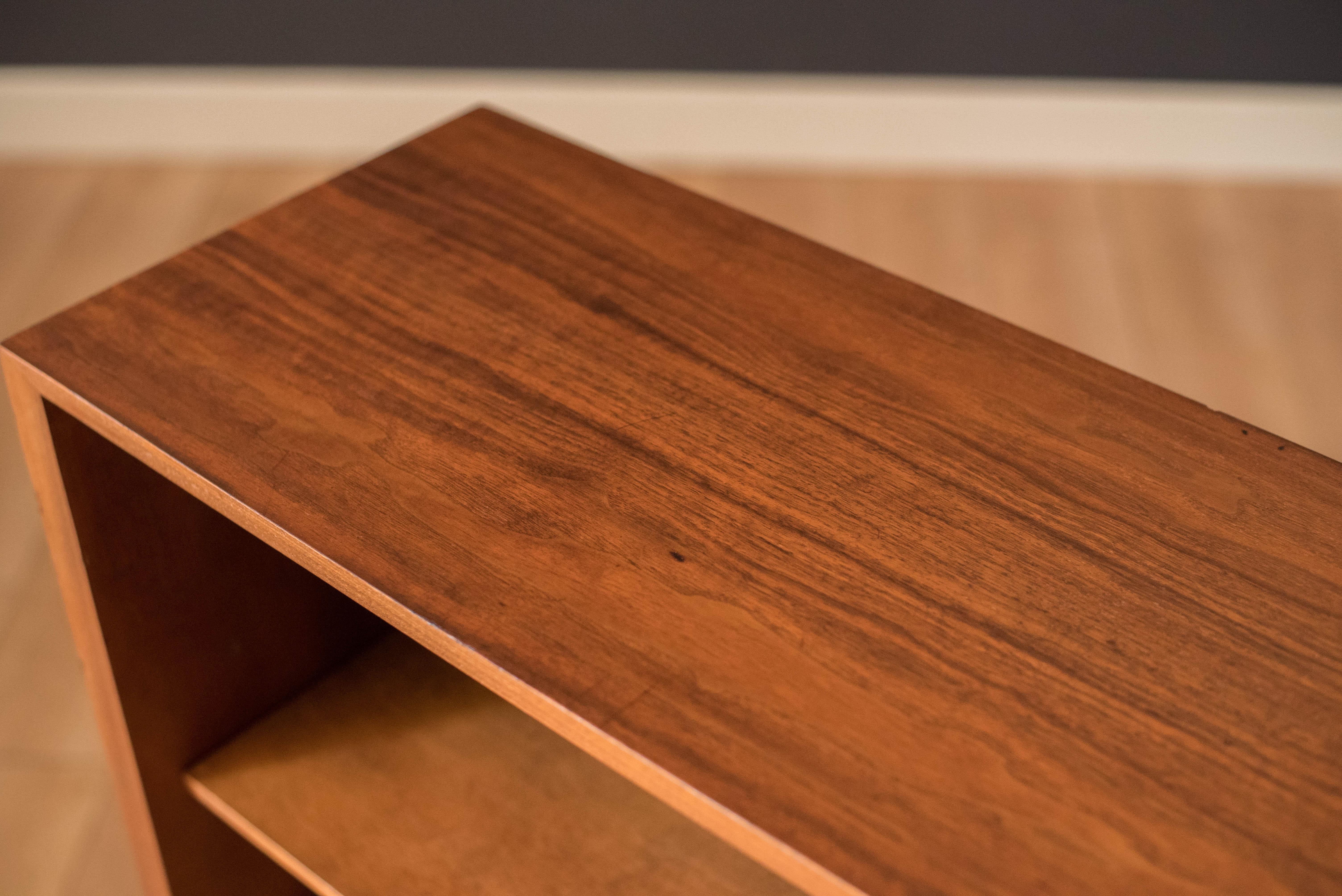 Mid-Century Modern George Nelson Bcs Walnut Bookcase for Herman Miller 2