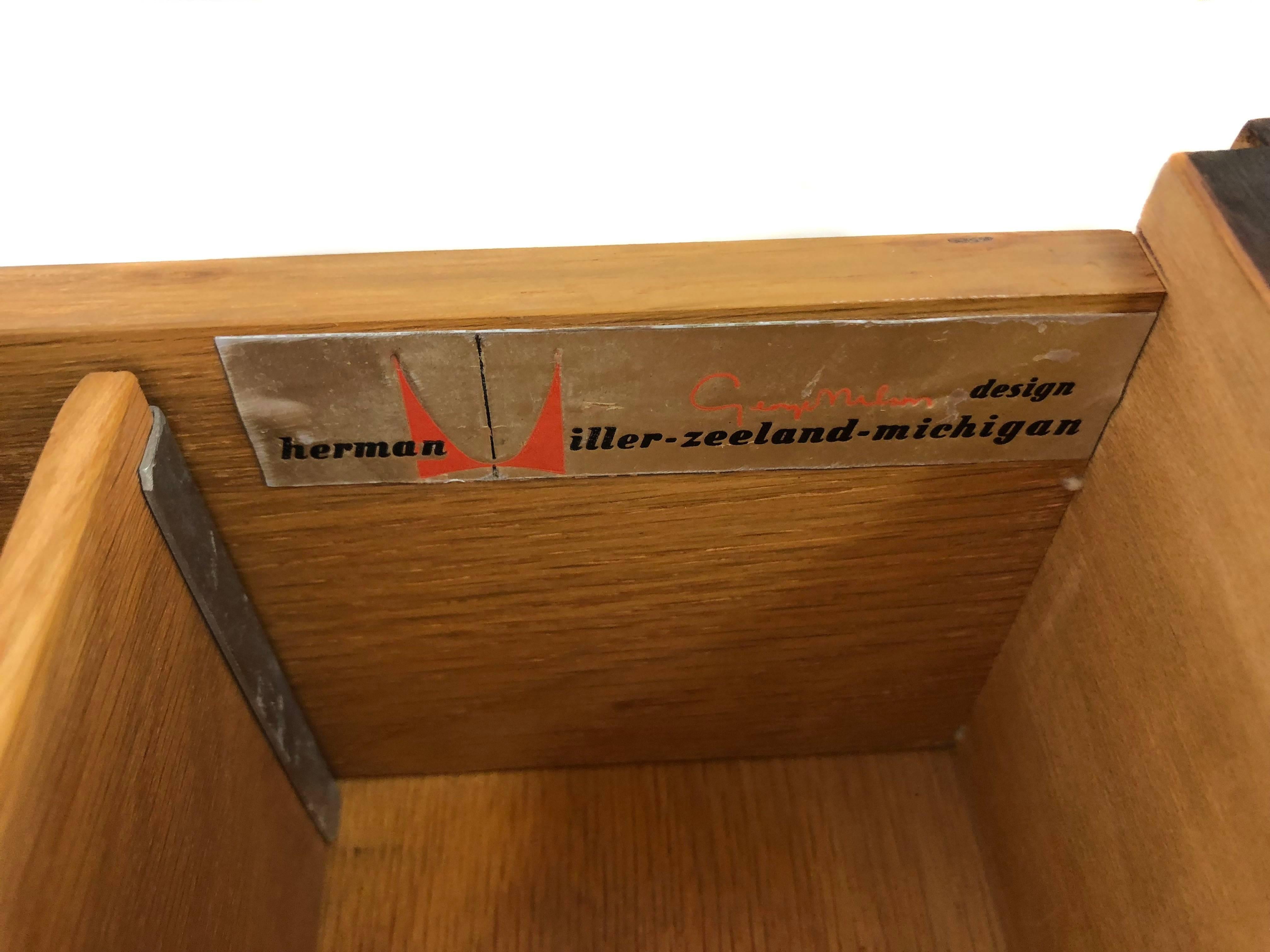 Mid-Century Modern George Nelson for Herman Miller Double Dresser with Floating For Sale 2