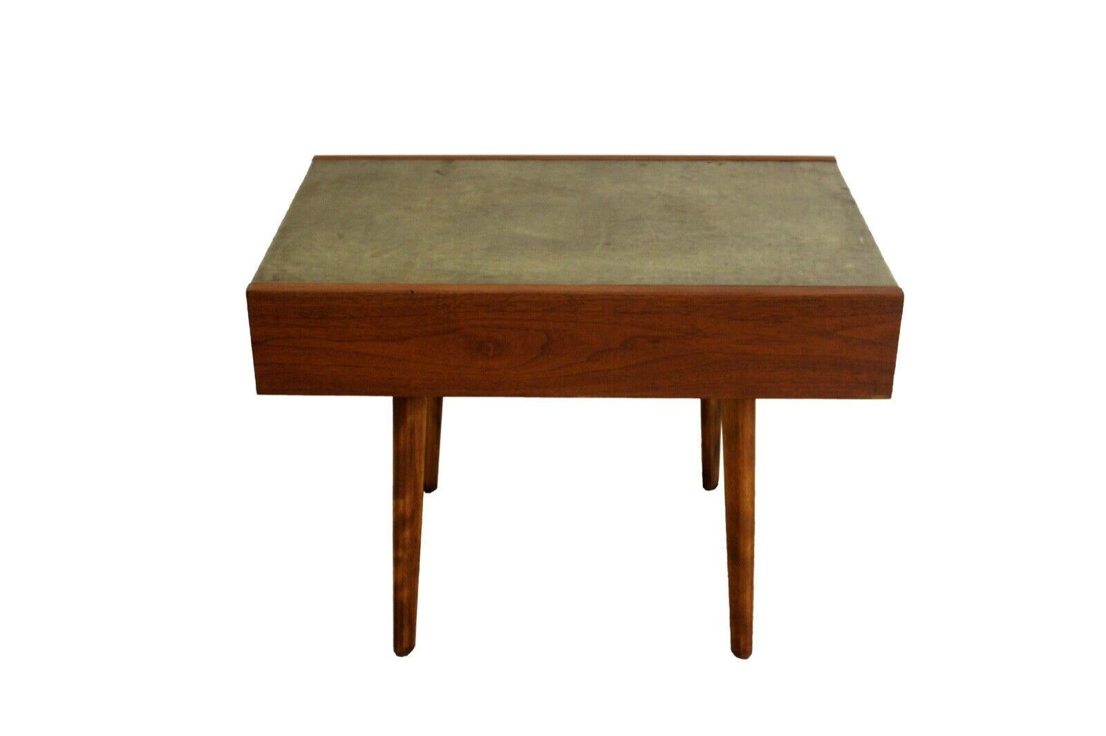 Le Shoppe Too presents a rare George Nelson leather topped wood side and table with drawer, signed. In good vintage condition. Dimensions: 30