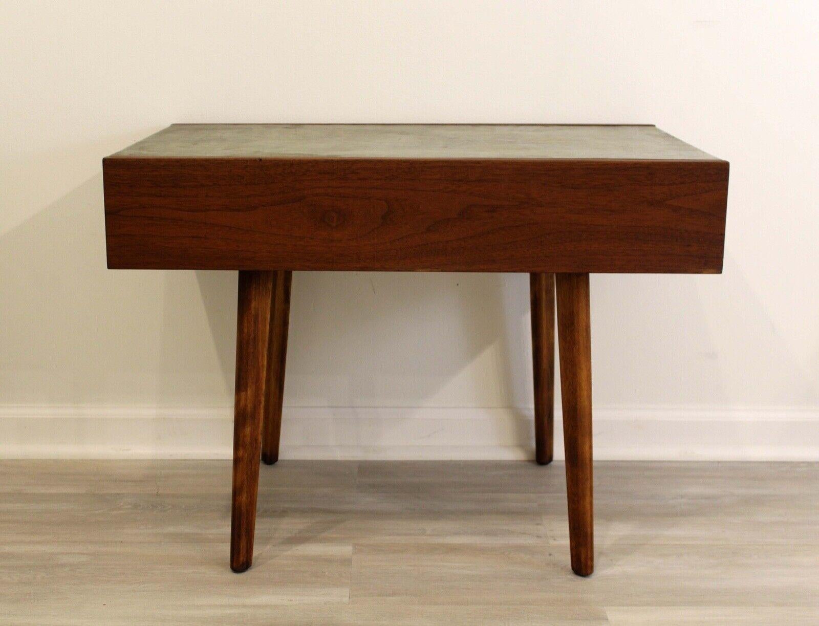 Mid-Century Modern George Nelson for Herman Miller Wood & Leather Side Table In Good Condition In Keego Harbor, MI