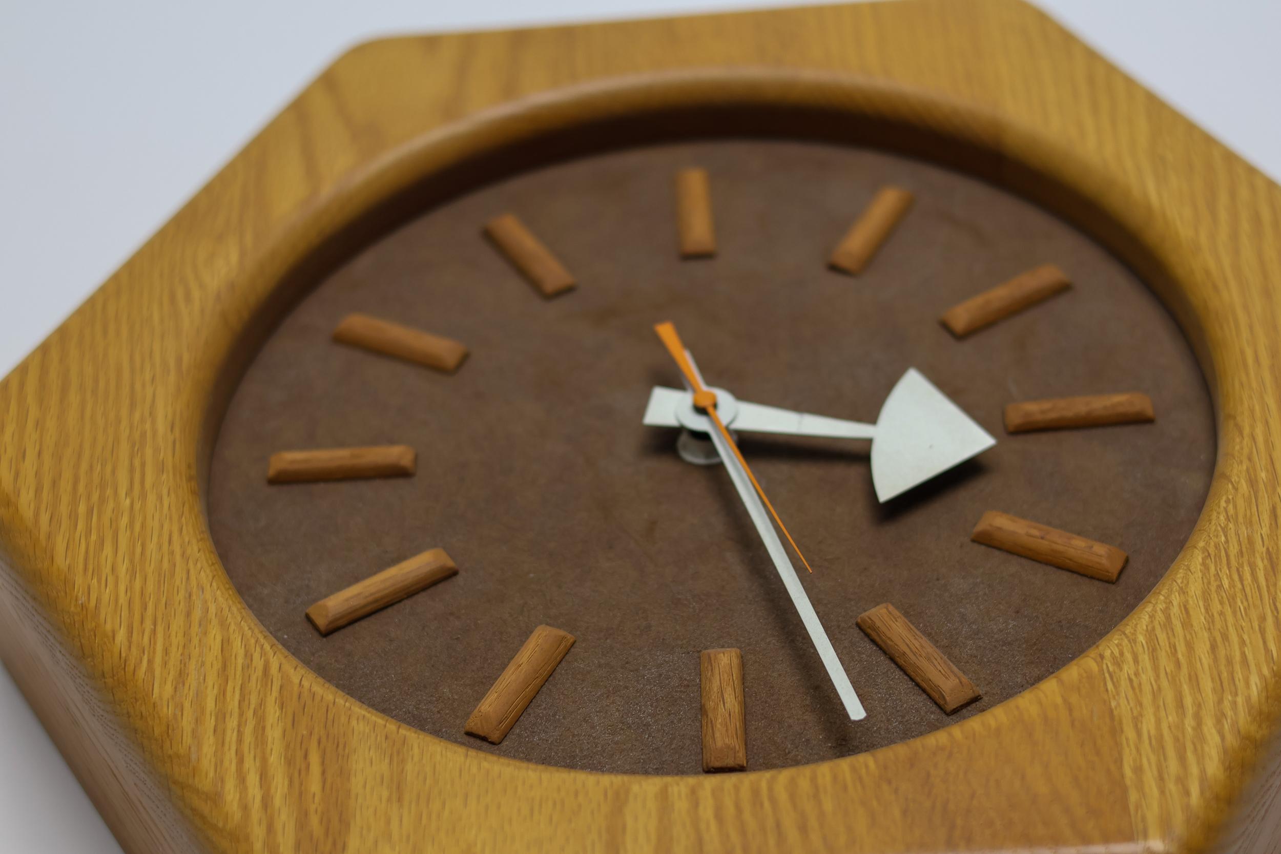 Mid-Century Modern Mid Century Modern George Nelson Model No. 522 Wall Clock For Sale