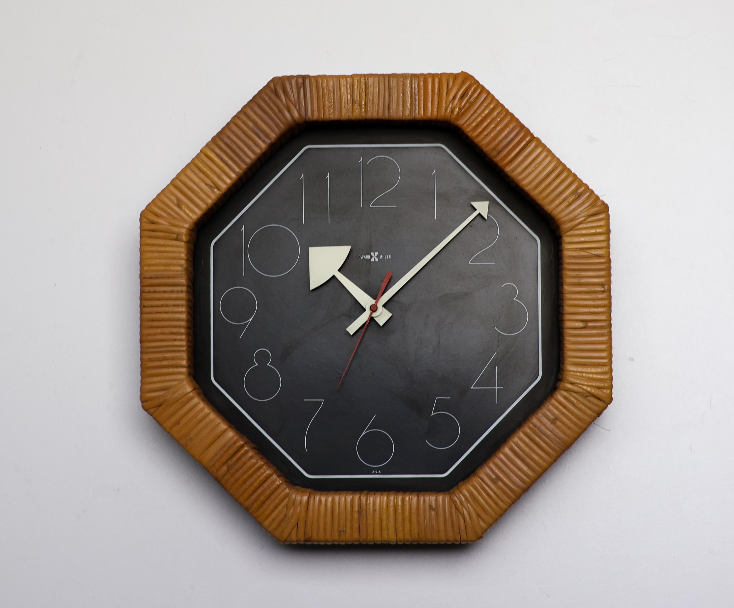 Beautiful Model No. 622 wall clock designed by George Nelson & Associates, and manufactured by Howard Miller. In good working condition.
Marked with Howard Miller label.

The George Nelson Model No. 622 Clock is a classic example of mid-century