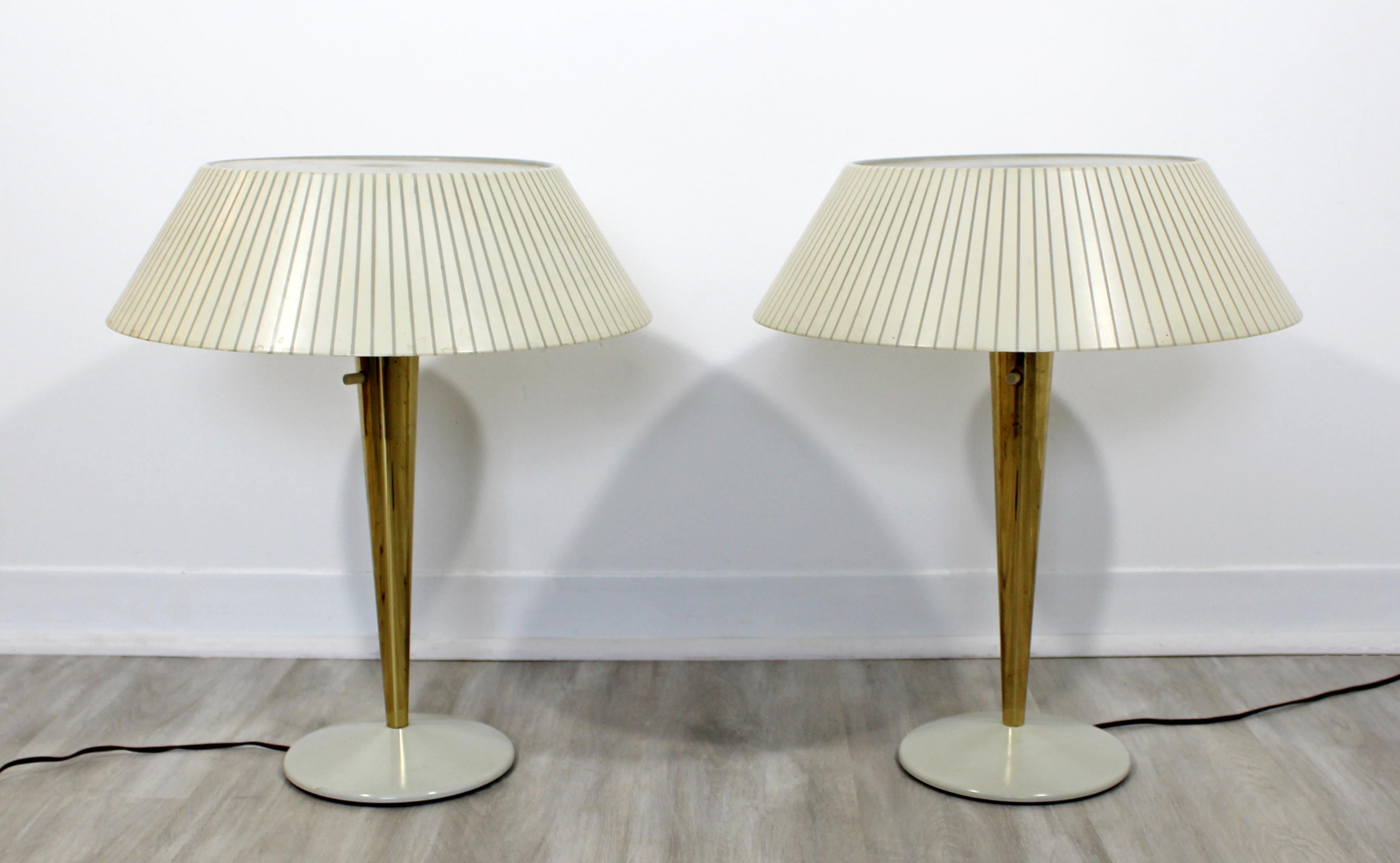 American Mid-Century Modern Gerald Thurston for Lightolier Pair Brass Table Lamps 1960s