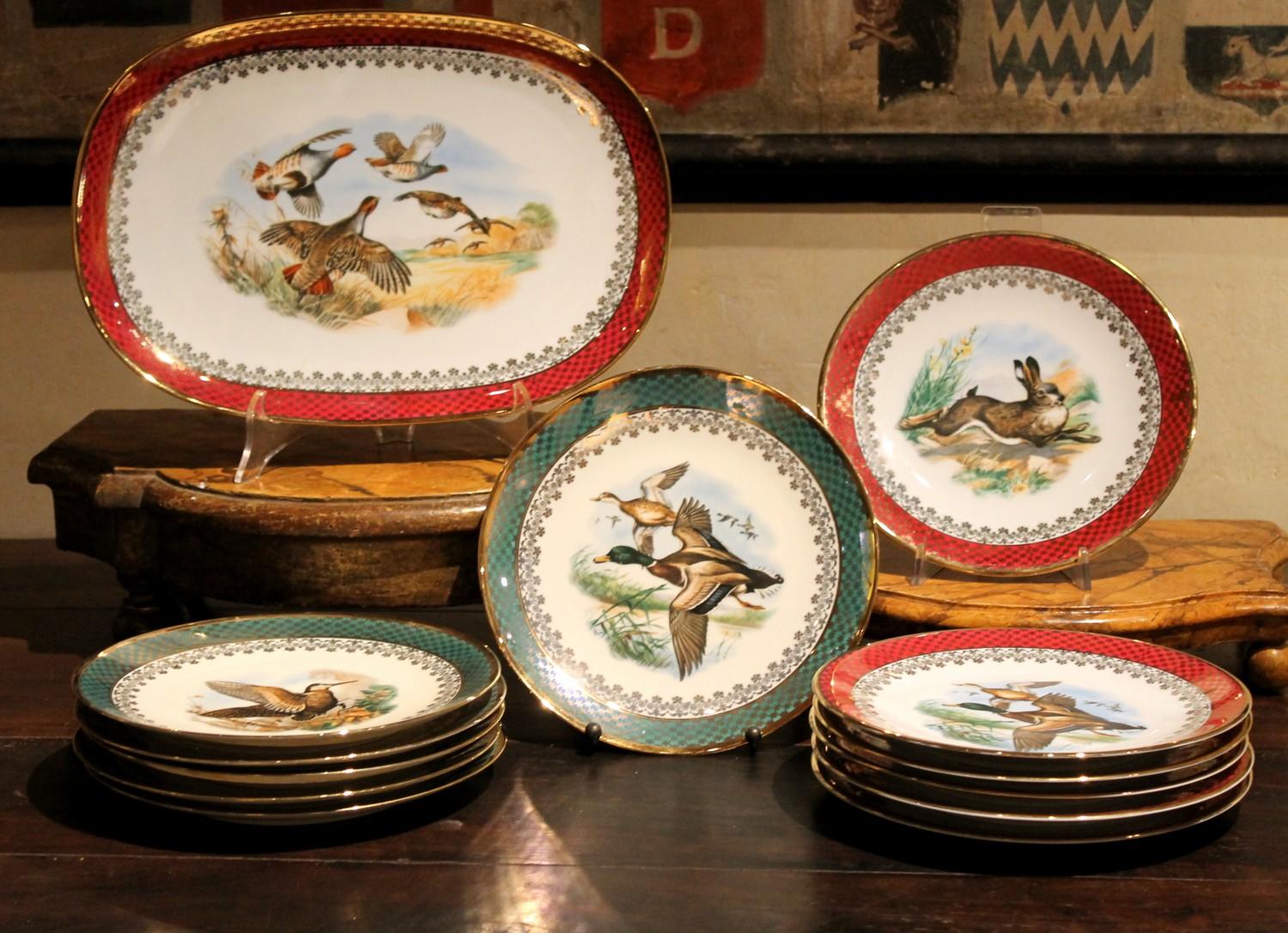 Mid-Century Modern German Bavaria Dishes and Tray Chinaware Porcelain Set In Good Condition In Firenze, IT