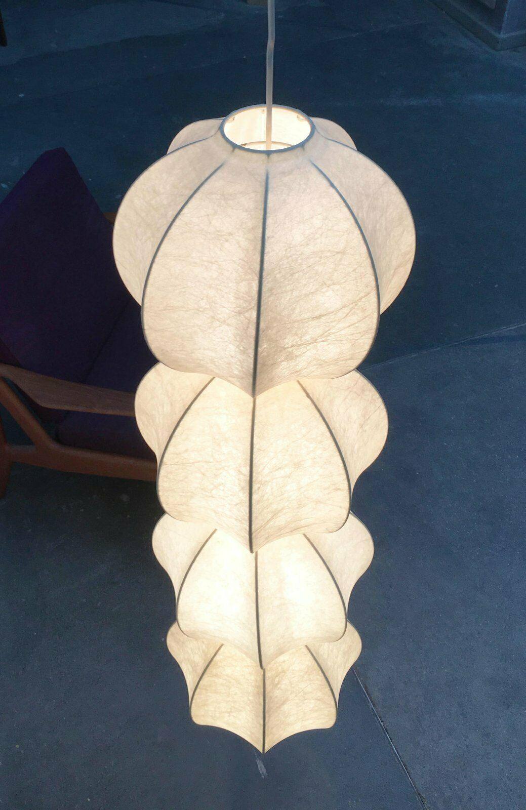 Lámpara colgante Cocoon alemana de mediados de siglo, de Friedel Wauer para Goldkant en venta 9