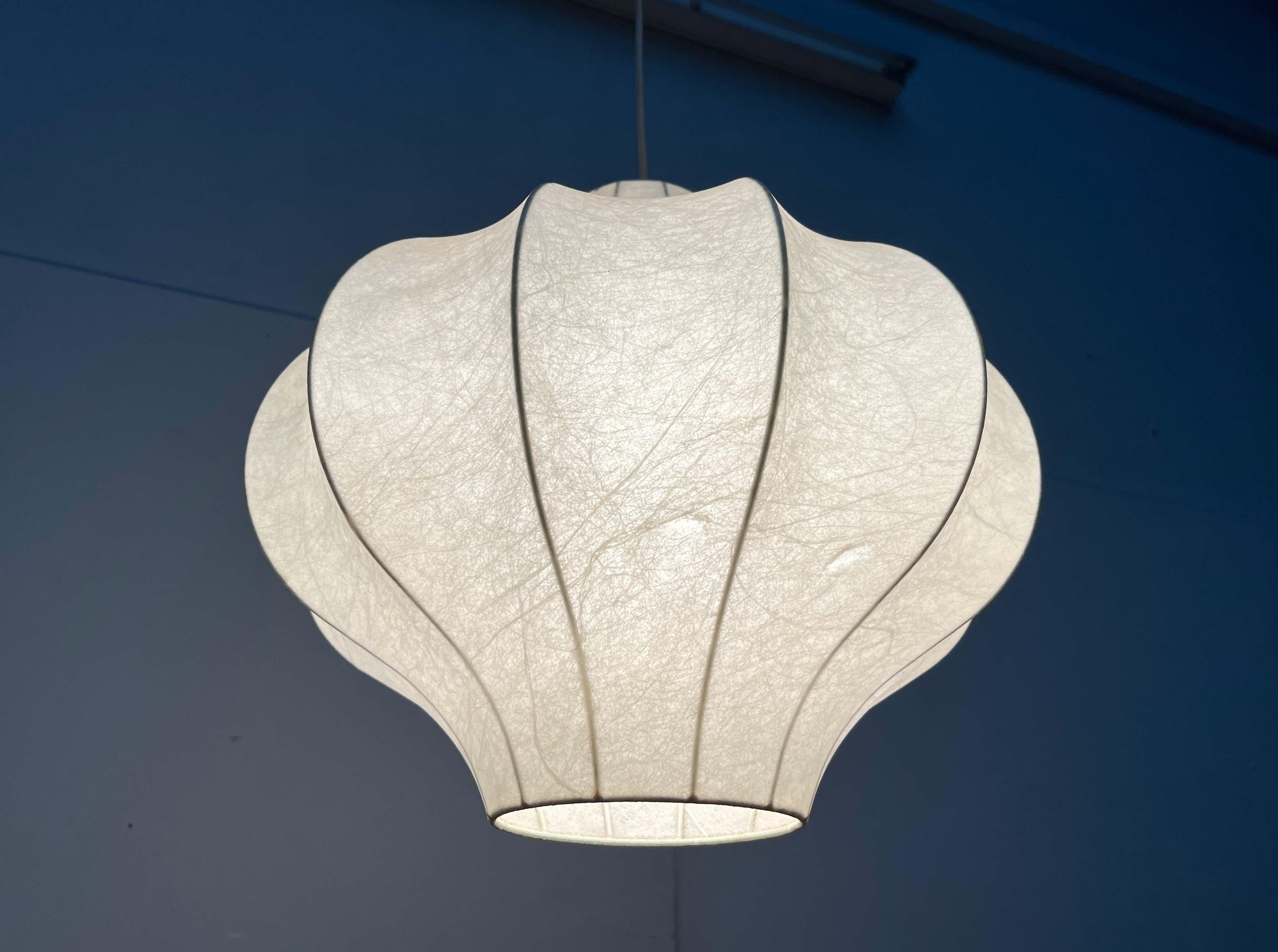 Lámpara colgante Cocoon alemana de mediados de siglo Friedel Wauer Goldkant, años 60 en venta 5