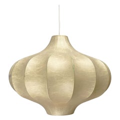 Lampada a sospensione a bozzolo tedesca di metà secolo Friedel Wauer Goldkant, anni '60