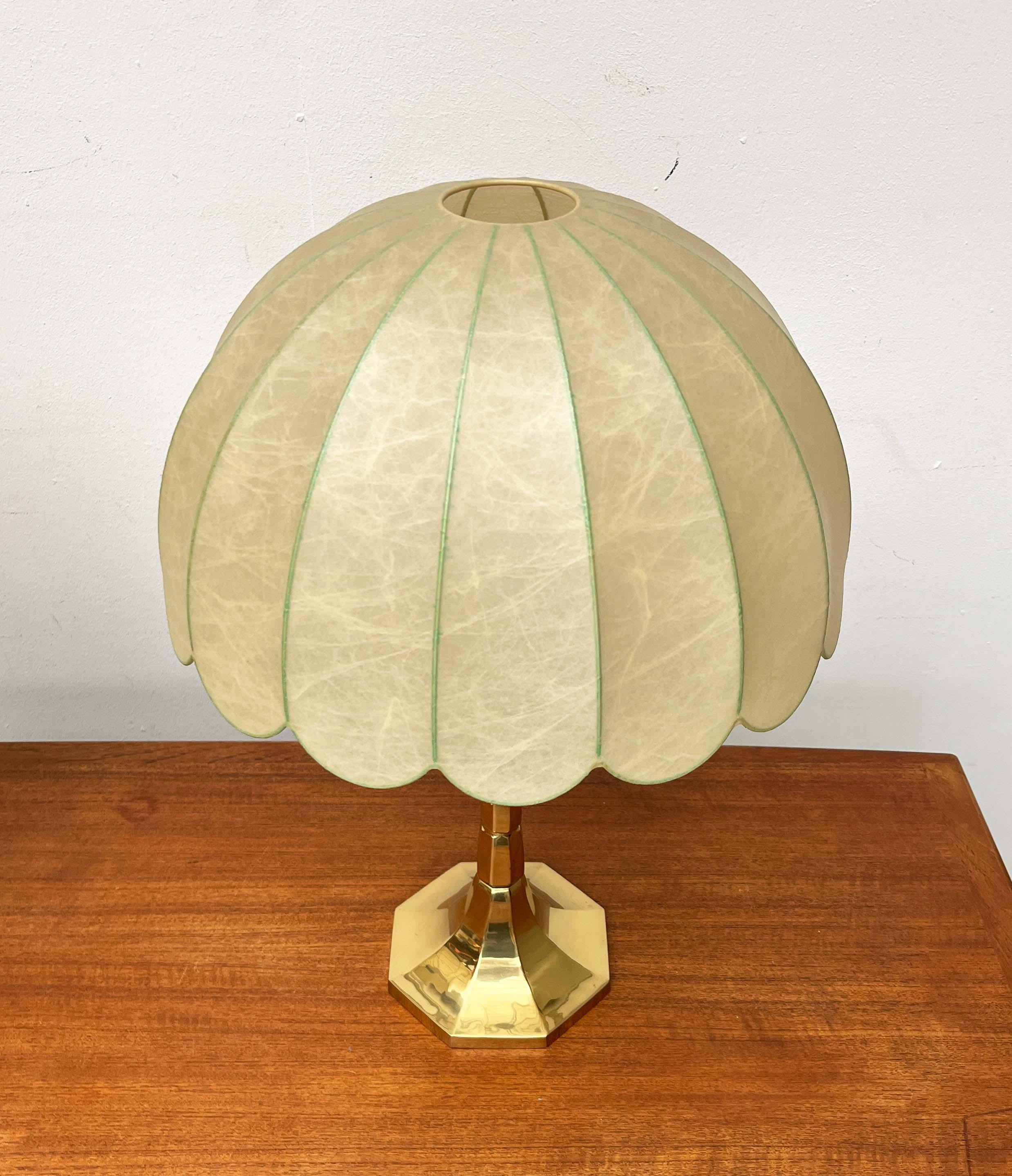 Mid-Century Modern Deutsch Hollywood Regency Stil Messing Tischlampen Goldkant im Angebot 5