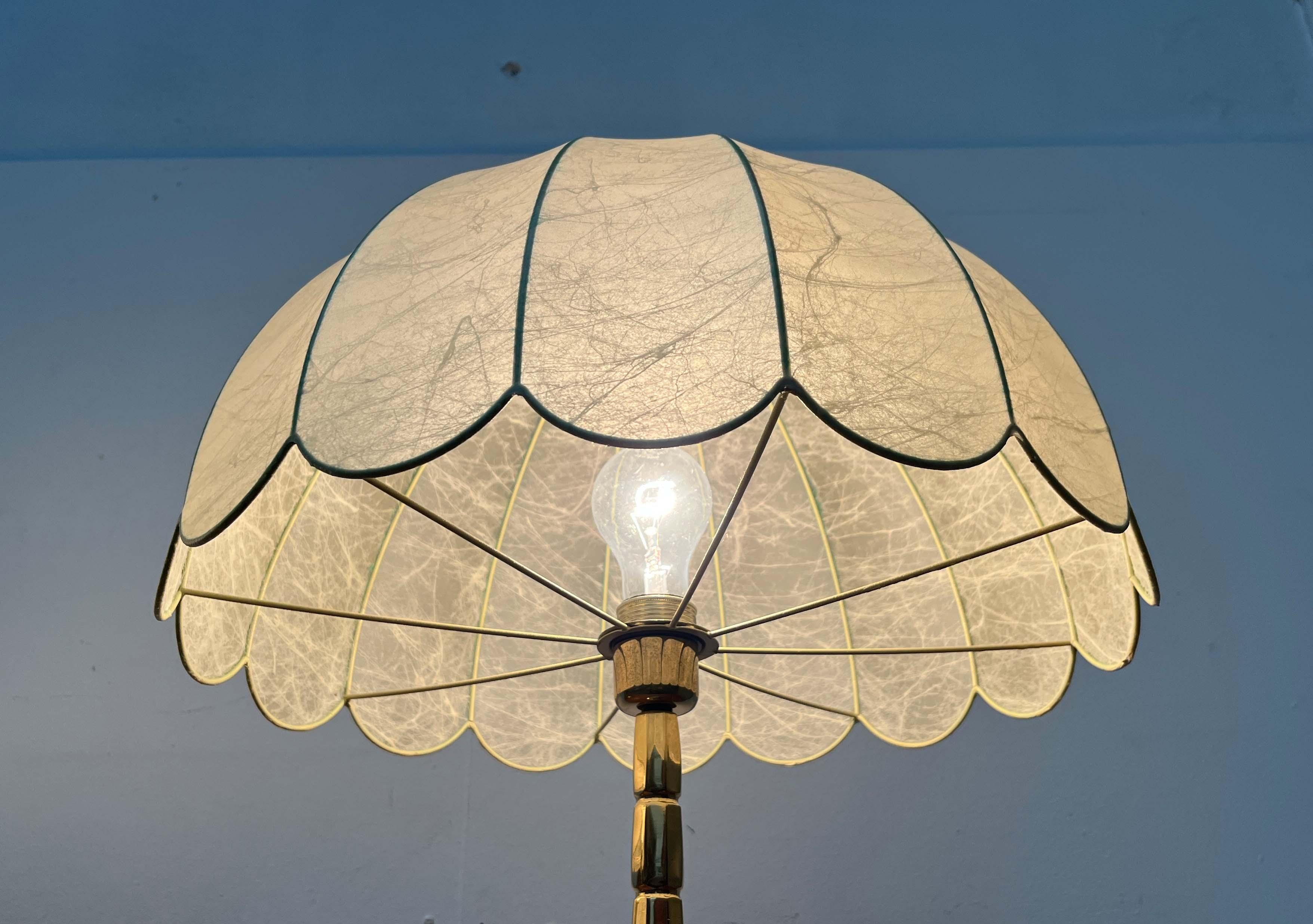 Mid-Century Modern Deutsch Hollywood Regency Stil Messing Tischlampen Goldkant im Angebot 11