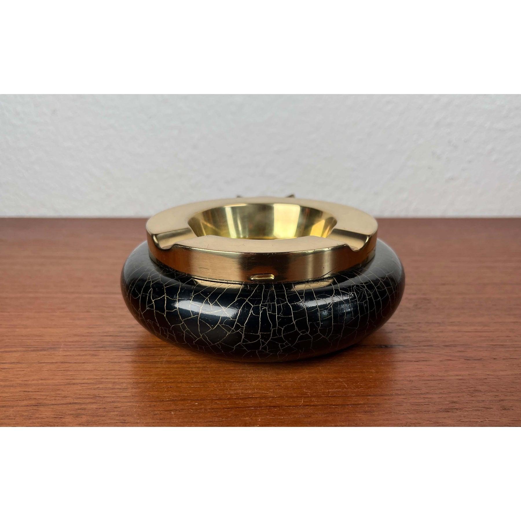 Cenicero de metal alemán moderno de mediados de siglo, años 60 siglo XX en venta