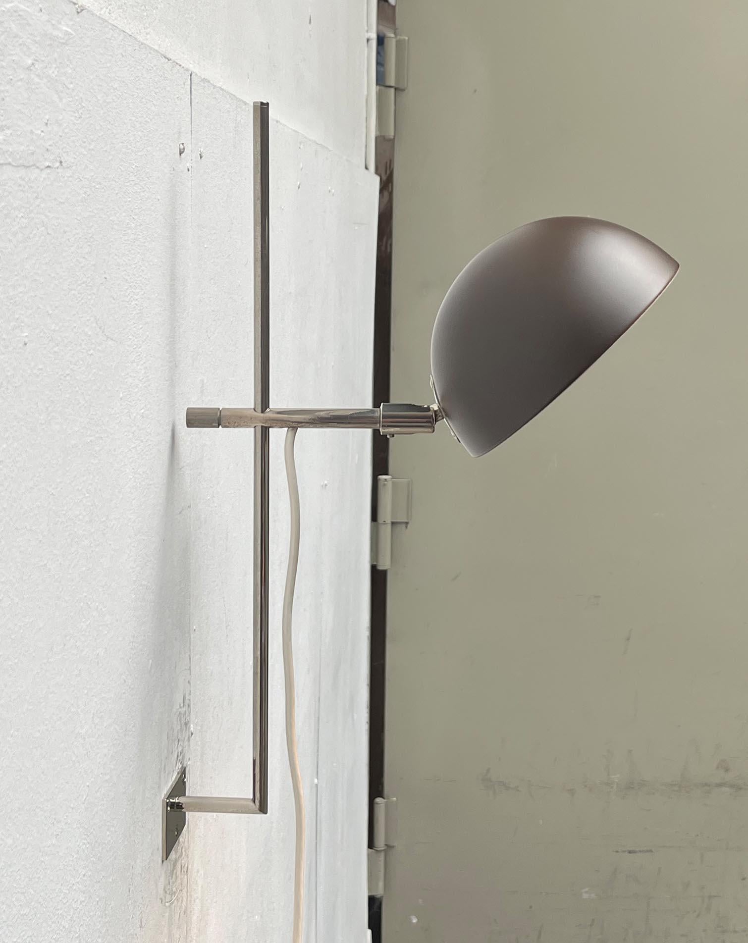 Deutsche minimalistische Mid-Century-Modern-Wandleuchte von Beisl, 1960er Jahre im Angebot 9