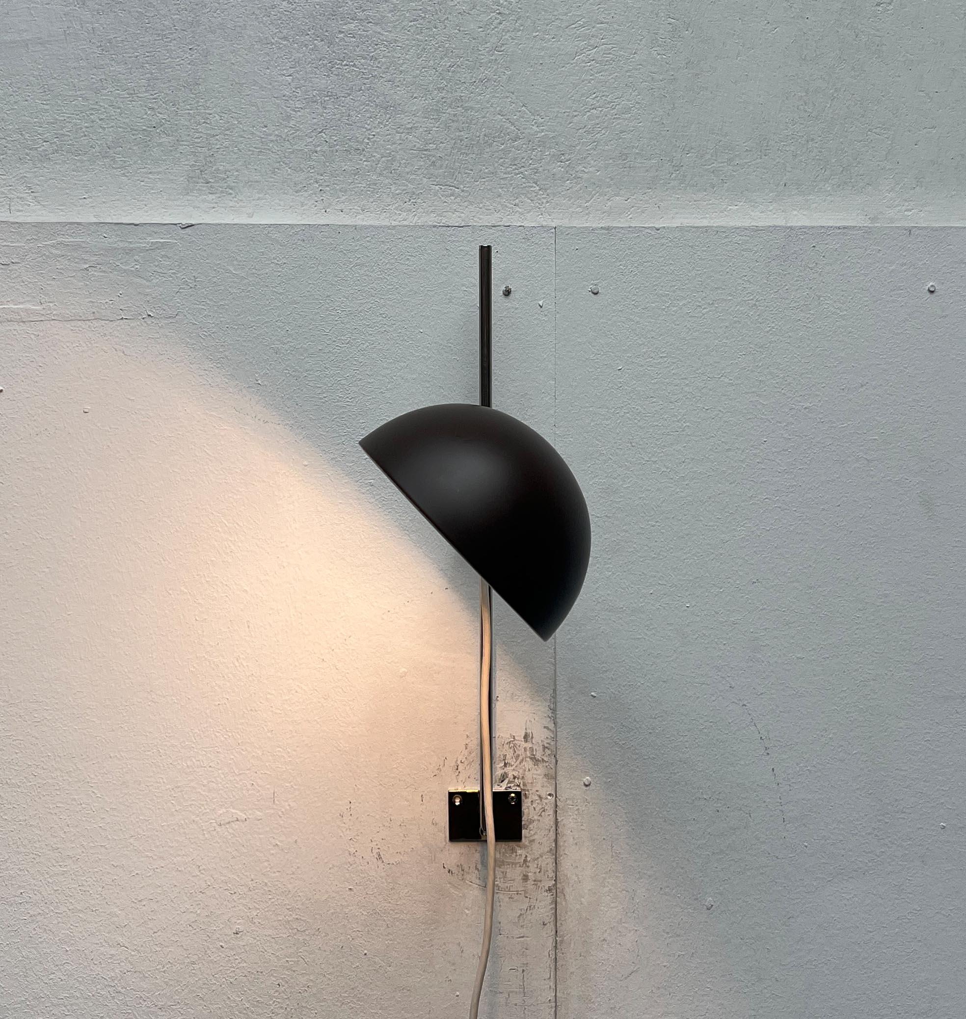 Deutsche minimalistische Mid-Century-Modern-Wandleuchte von Beisl, 1960er Jahre im Angebot 12