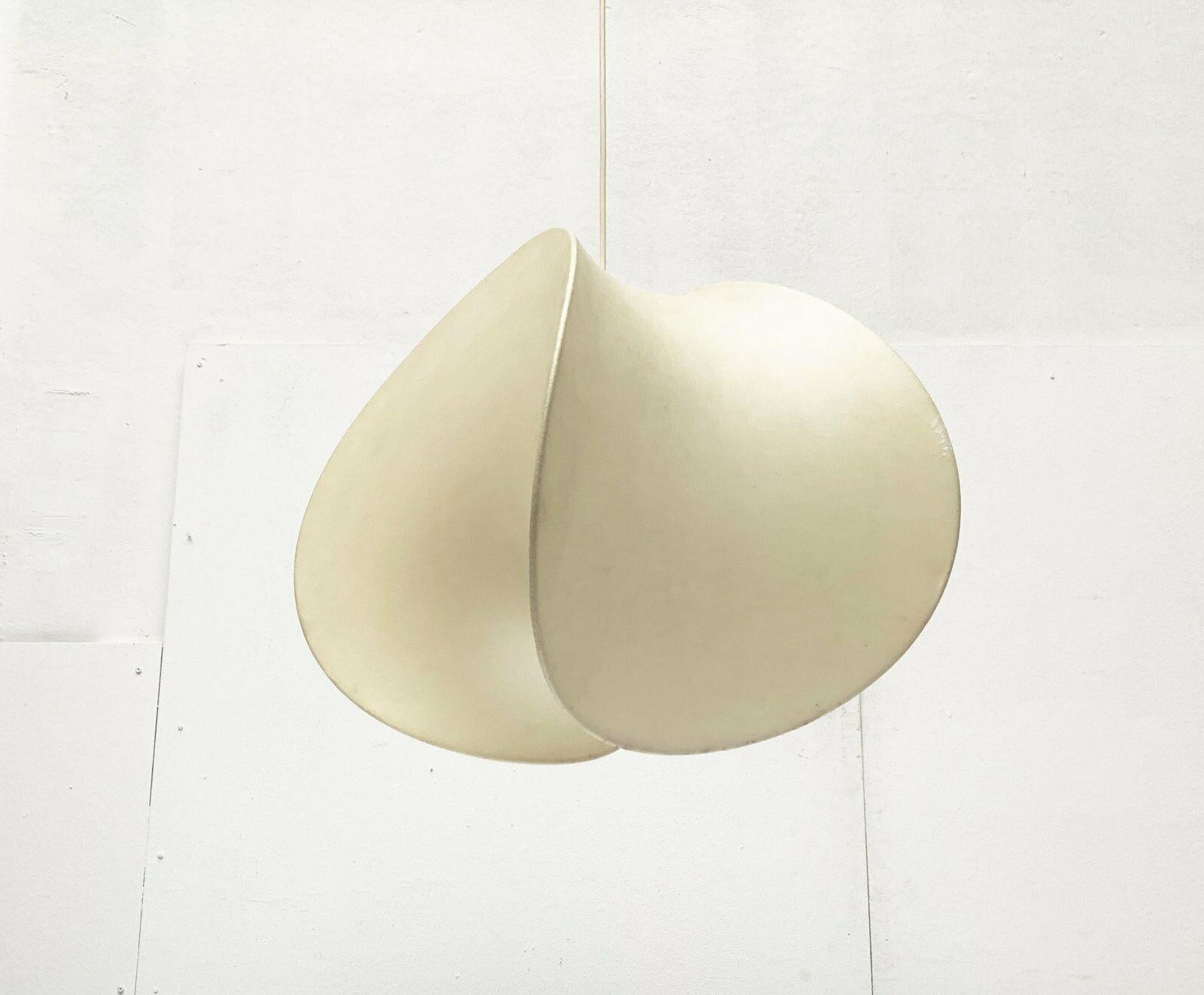 Lámpara colgante alemana de mediados de siglo Orsa Friedel Wauer Goldkant mediados del siglo XX en venta