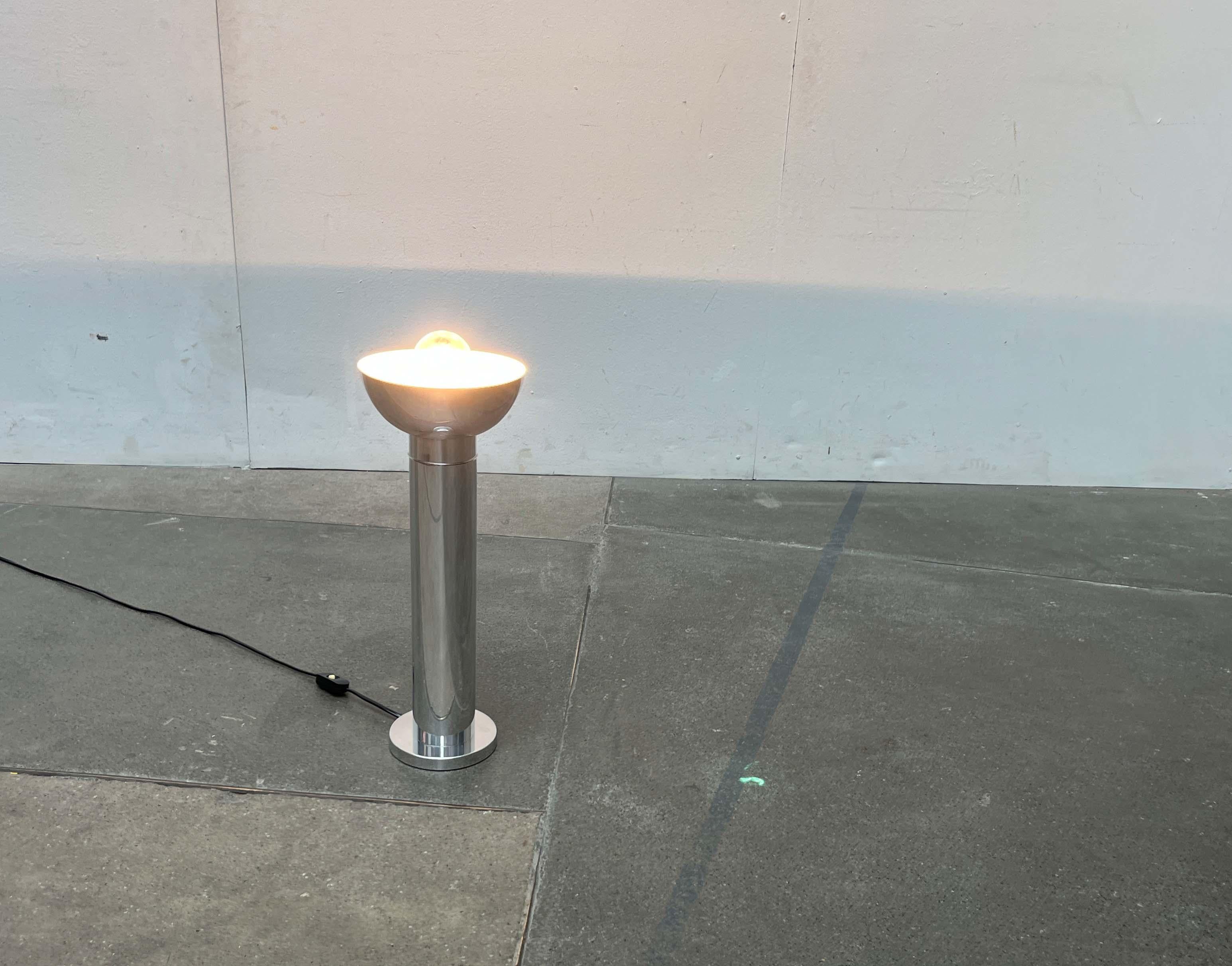 Tedesco Lampada da terra o da tavolo di Doria, anni '60, Modern Age, Germania, metà secolo. in vendita