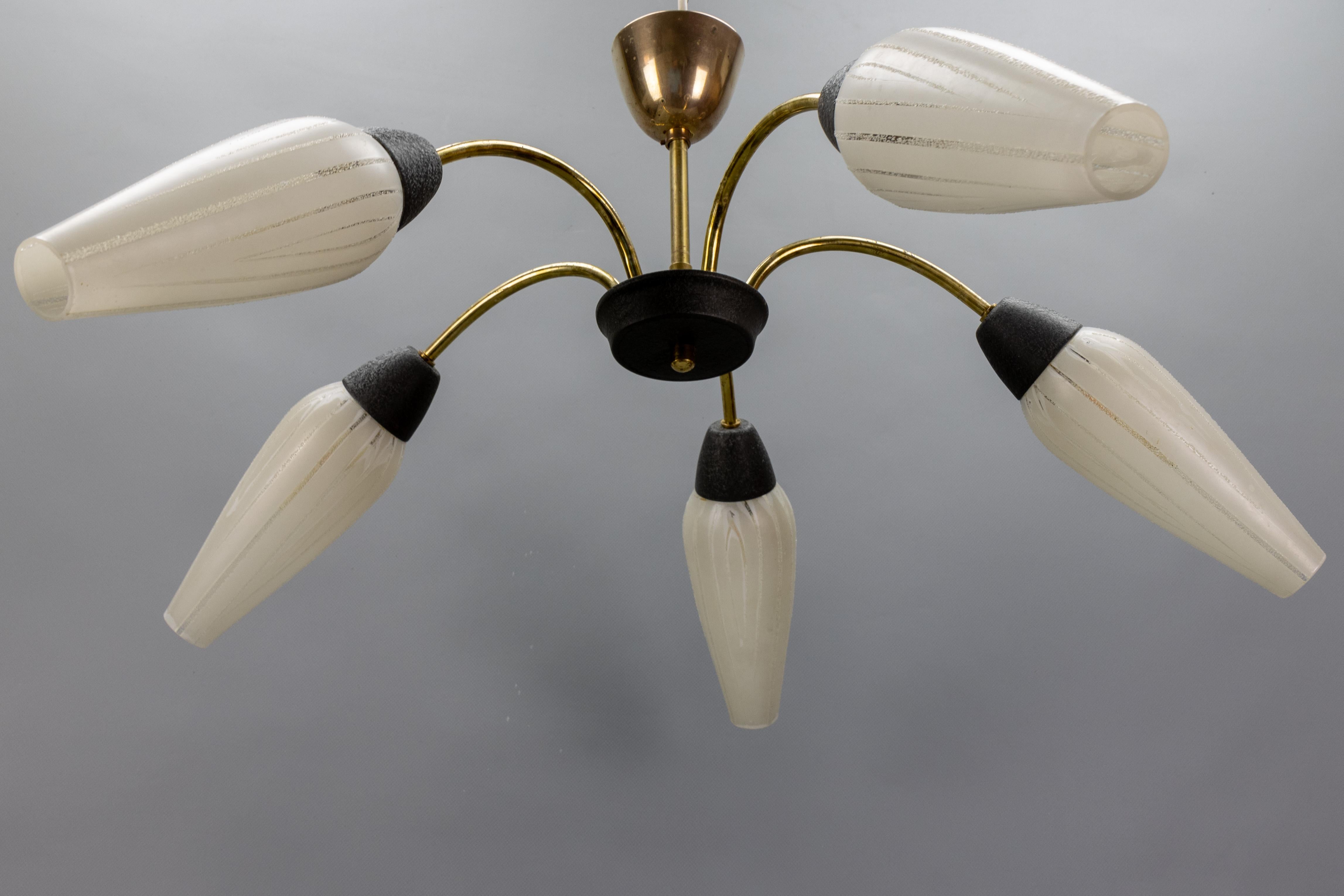 Mid-Century Modern German Sputnik Chandelier in Brass and White Glass, 1950s In Good Condition For Sale In Barntrup, DE