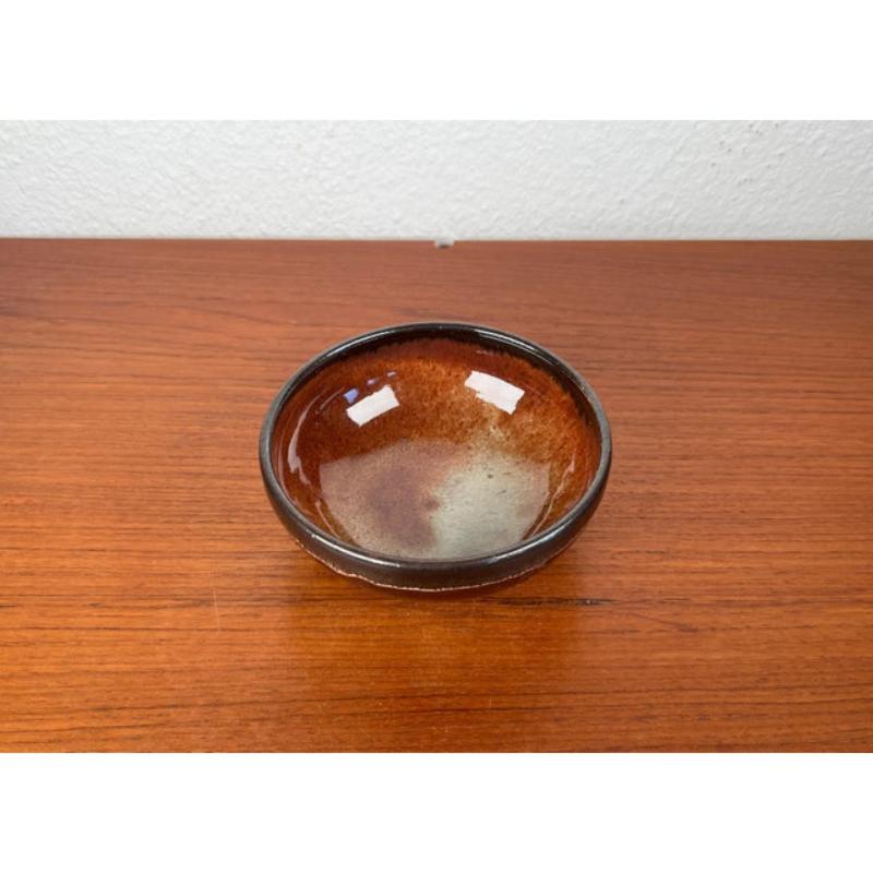 Cuenco de Studio Pottery alemán moderno de mediados de siglo de Monika Maetzel, años 60 en Bueno estado para la venta en Hamburg, DE