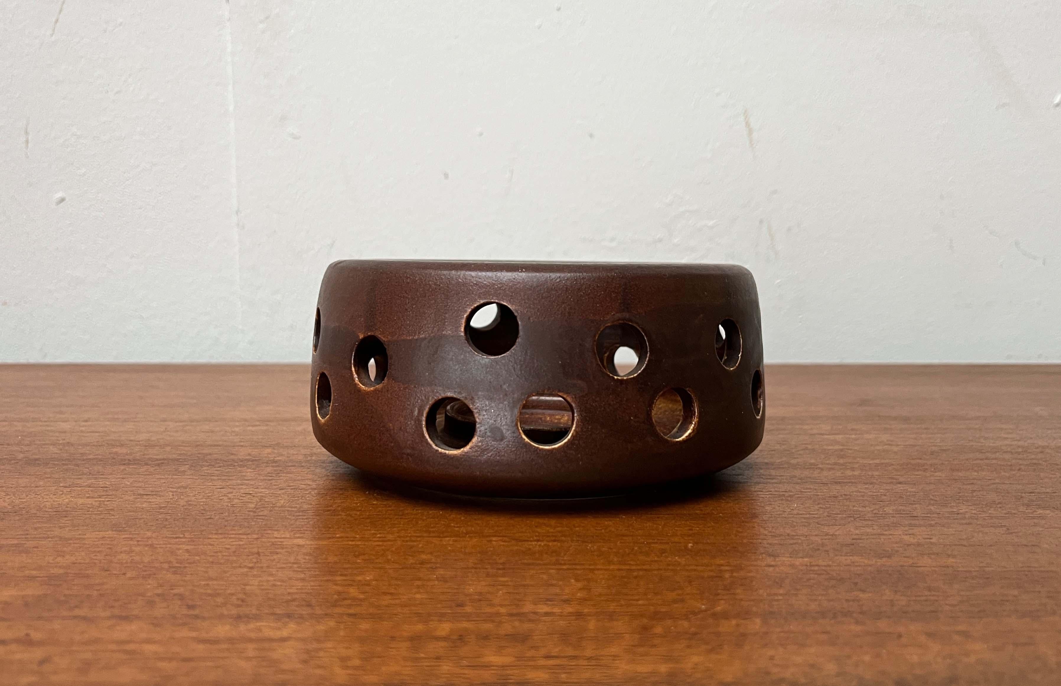 Céramique Chauffe-théière en Studio Pottery allemand moderne du milieu du siècle par Otto Wichmann, années 1960 en vente