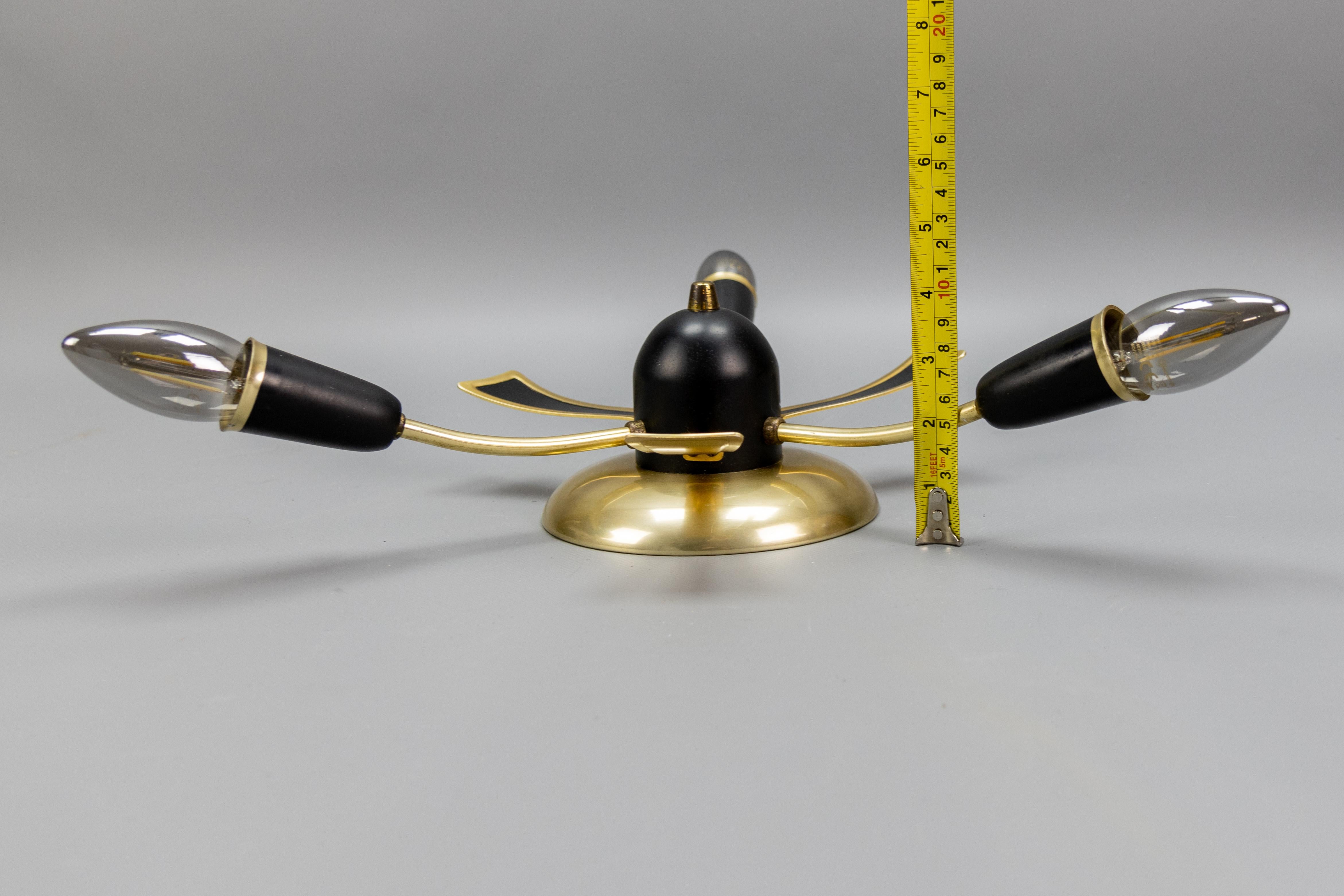 Sputnik Modern tedesco a tre bracci in nero e oro, anni '50 in vendita 3
