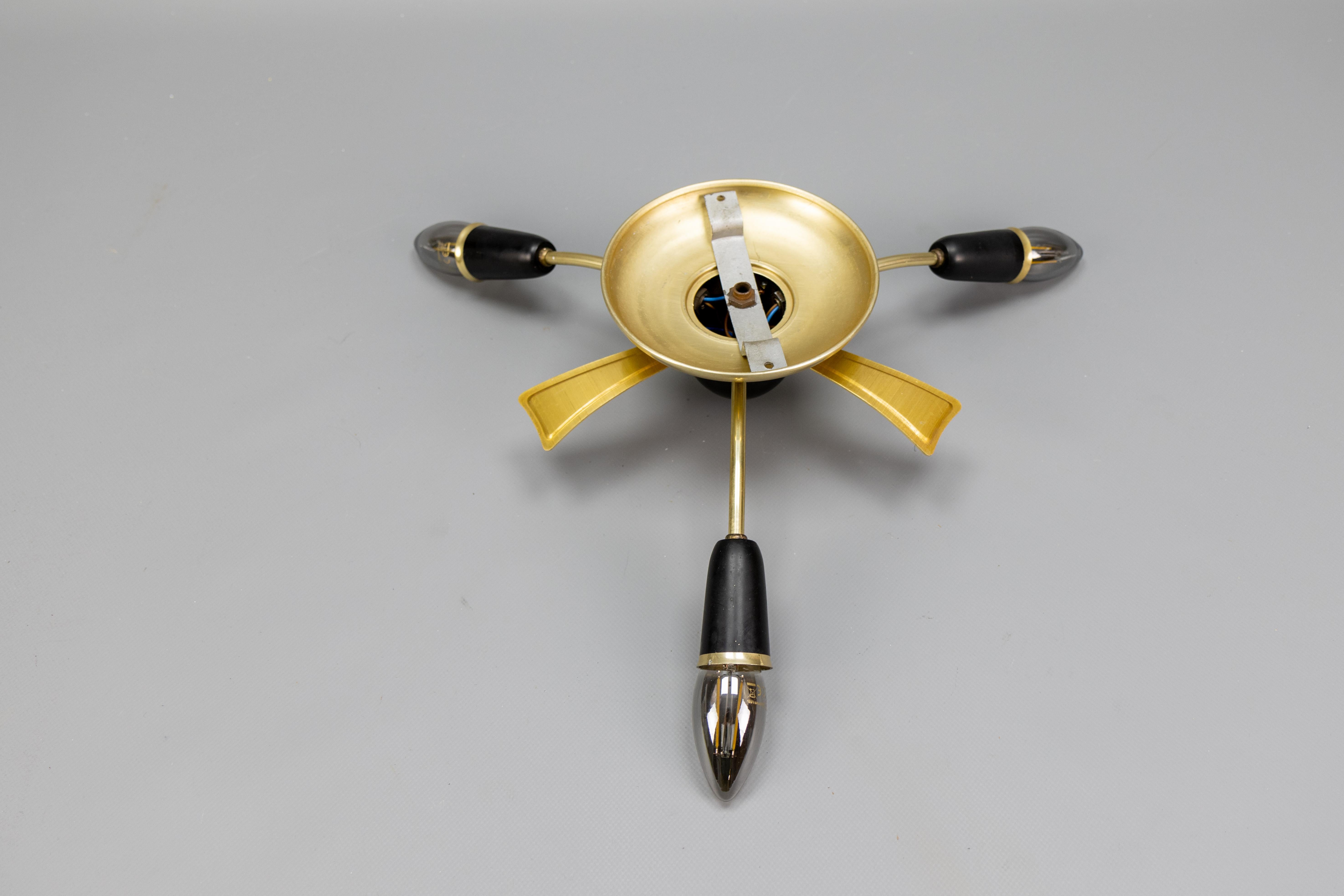 Sputnik Modern tedesco a tre bracci in nero e oro, anni '50 in vendita 6