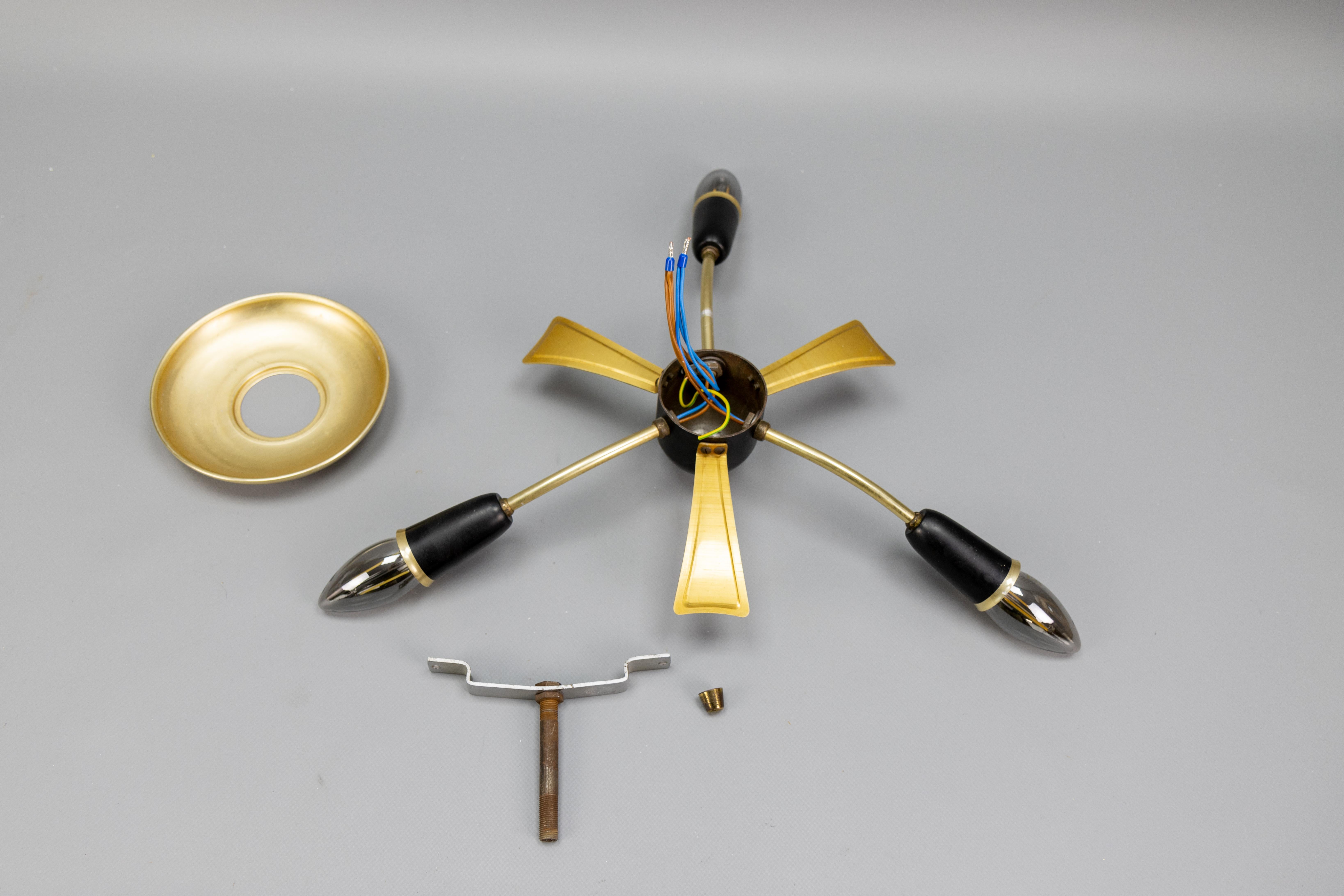Sputnik Modern tedesco a tre bracci in nero e oro, anni '50 in vendita 8