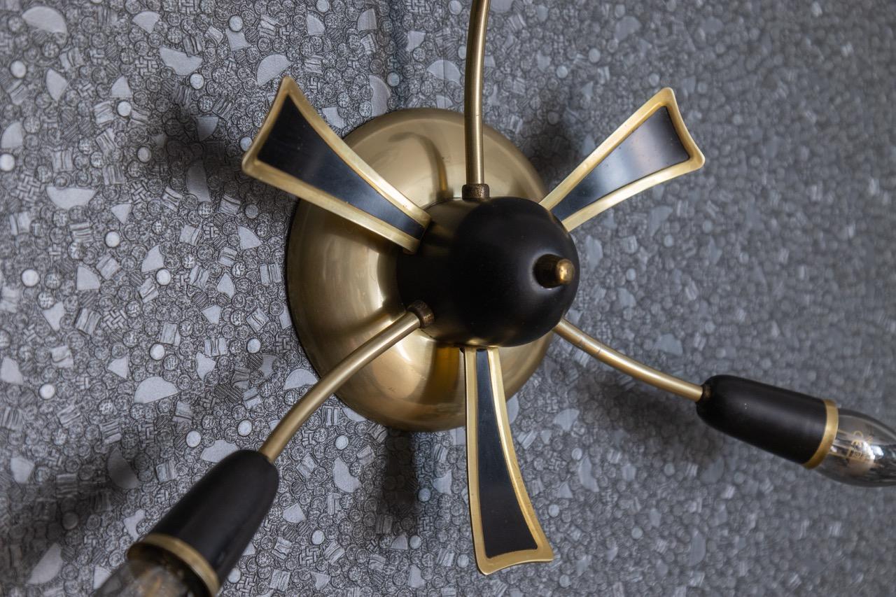 Sputnik Modern tedesco a tre bracci in nero e oro, anni '50 in vendita 1