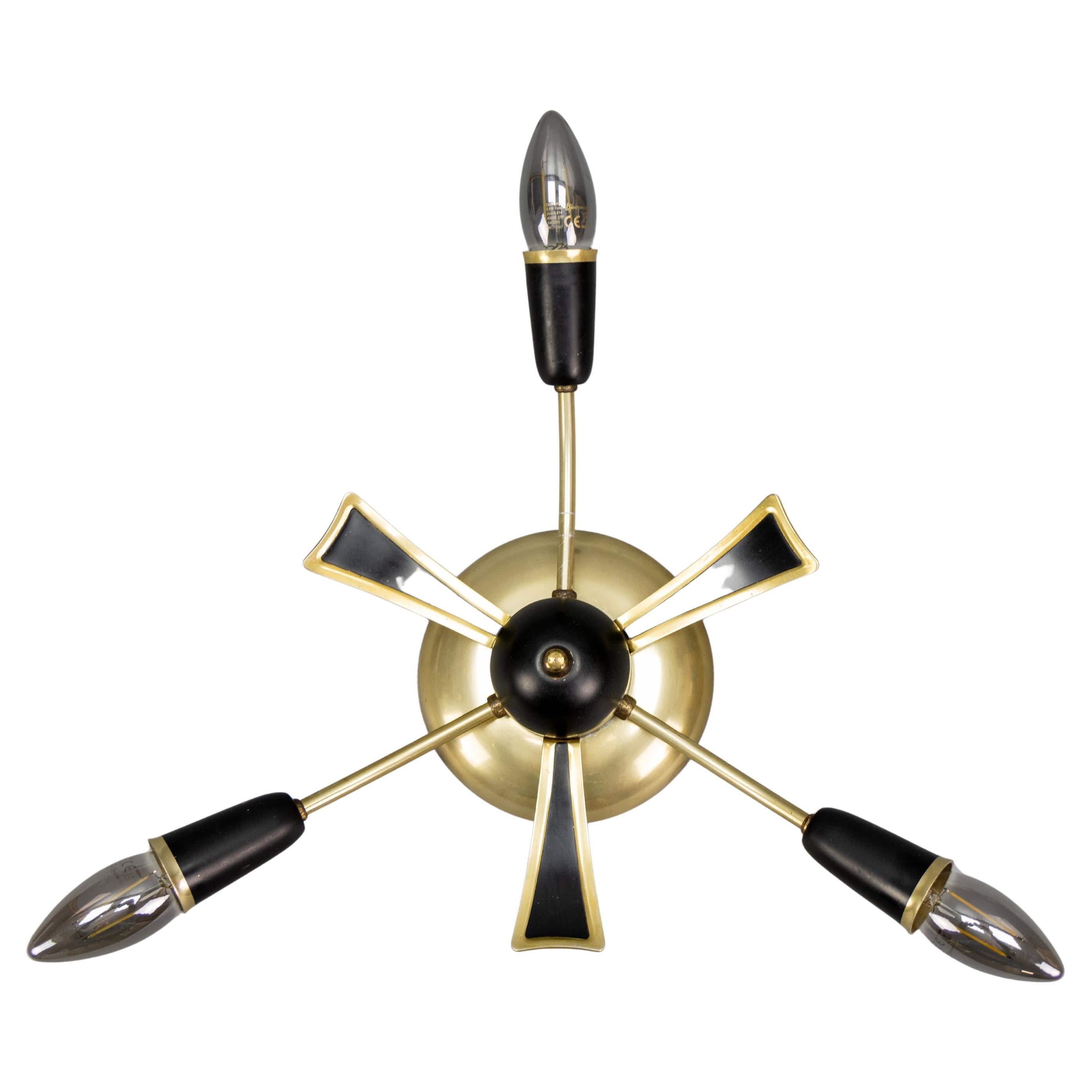 Monture affleurante Sputnik Modernity allemande à trois bras en noir et or, années 1950