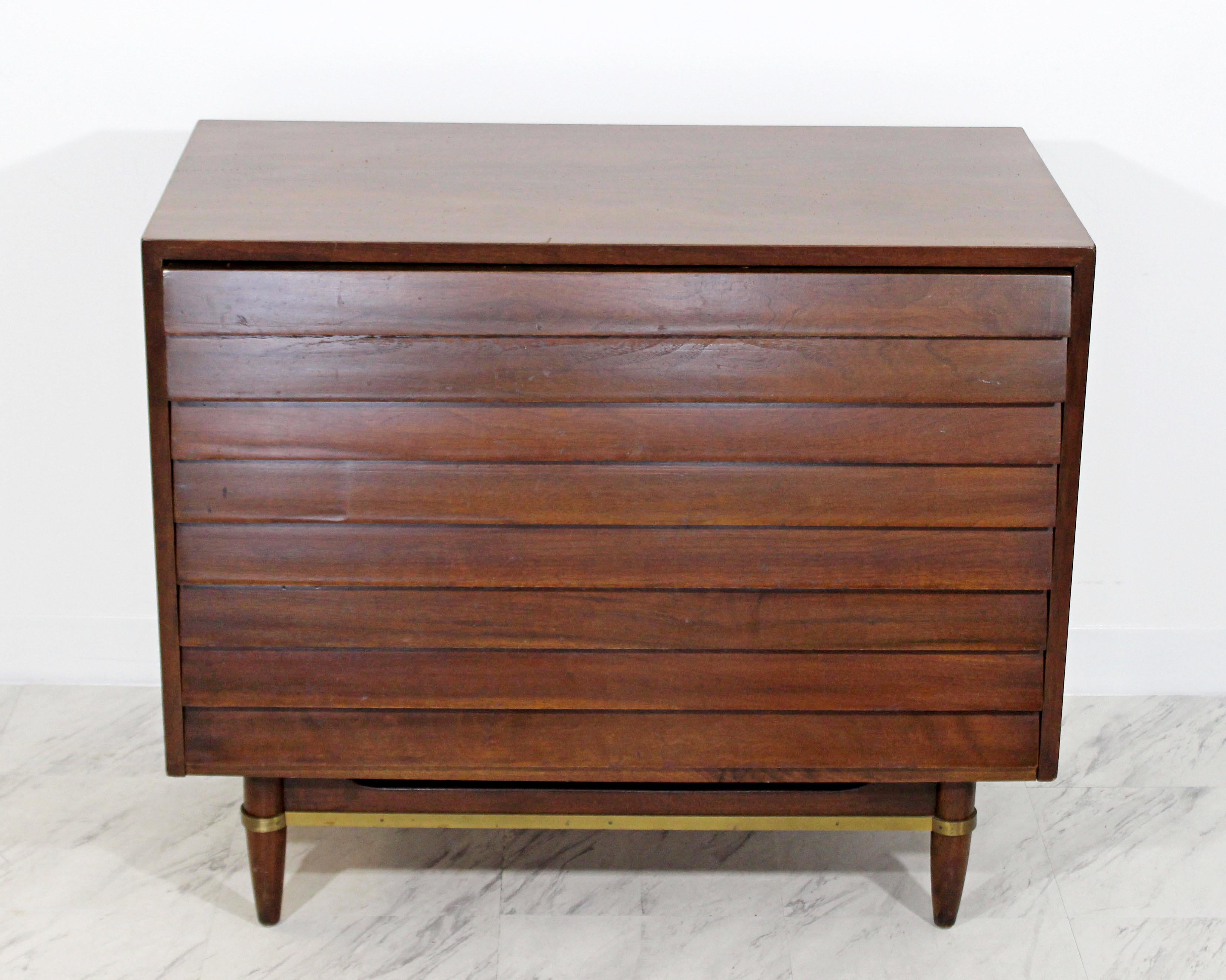 For your consideration is a gorgeous, walnut dresser, with three drawers, by Merton Gershun for American of Martinsville, circa the 1950s. In very good vintage condition. The dimensions of each are 22