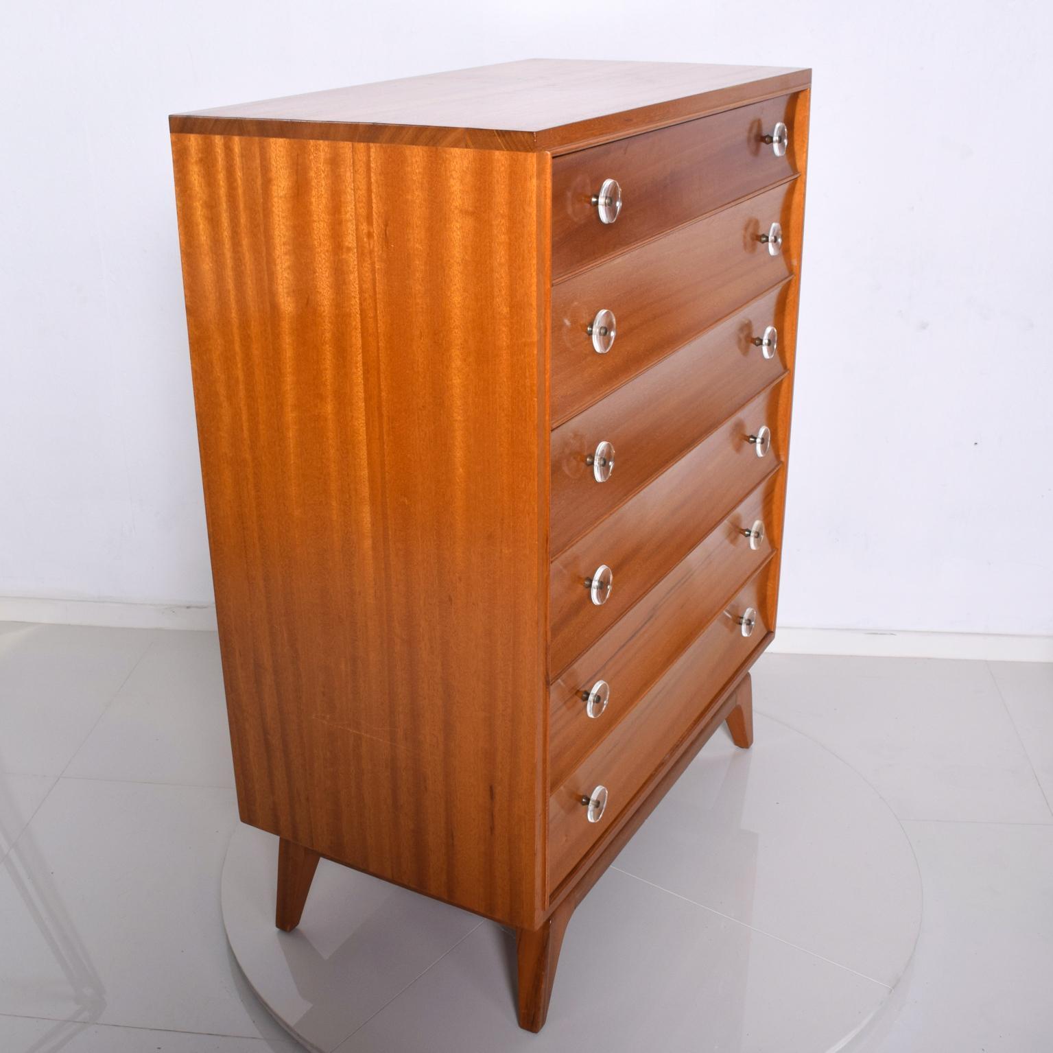 Gilbert Rohde Highboy Dresser Sweet Art Deco Sapele Wood & Lucite Pulls 1940s 4