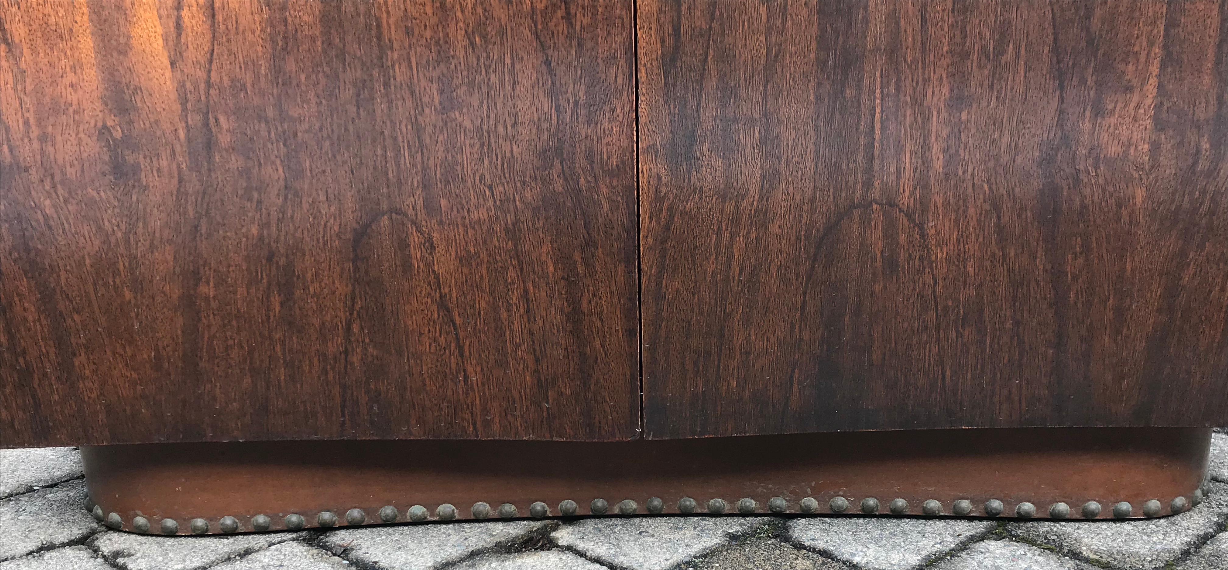 Mid Century Modern Dry Bar or Bar Cabinet by Gilbert Rohde for Herman Miller In Good Condition In Bedford Hills, NY