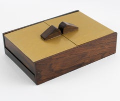 Caja moderna de mediados de siglo de aluminio dorado y madera de macasar, hacia 1960