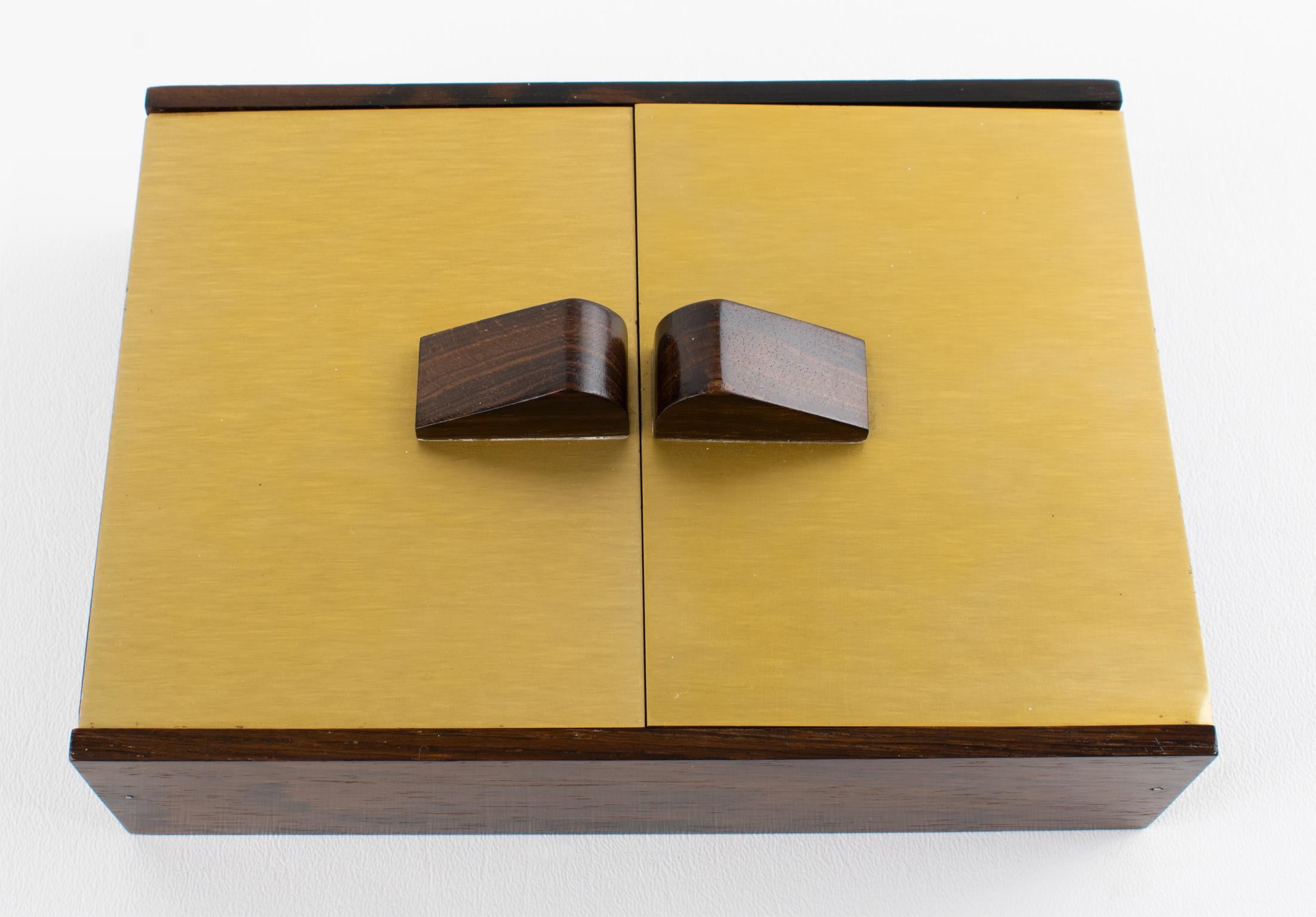 Mid Century Modern Vergoldetes Aluminium und Makassar Holz Box, um 1960 im Angebot 1