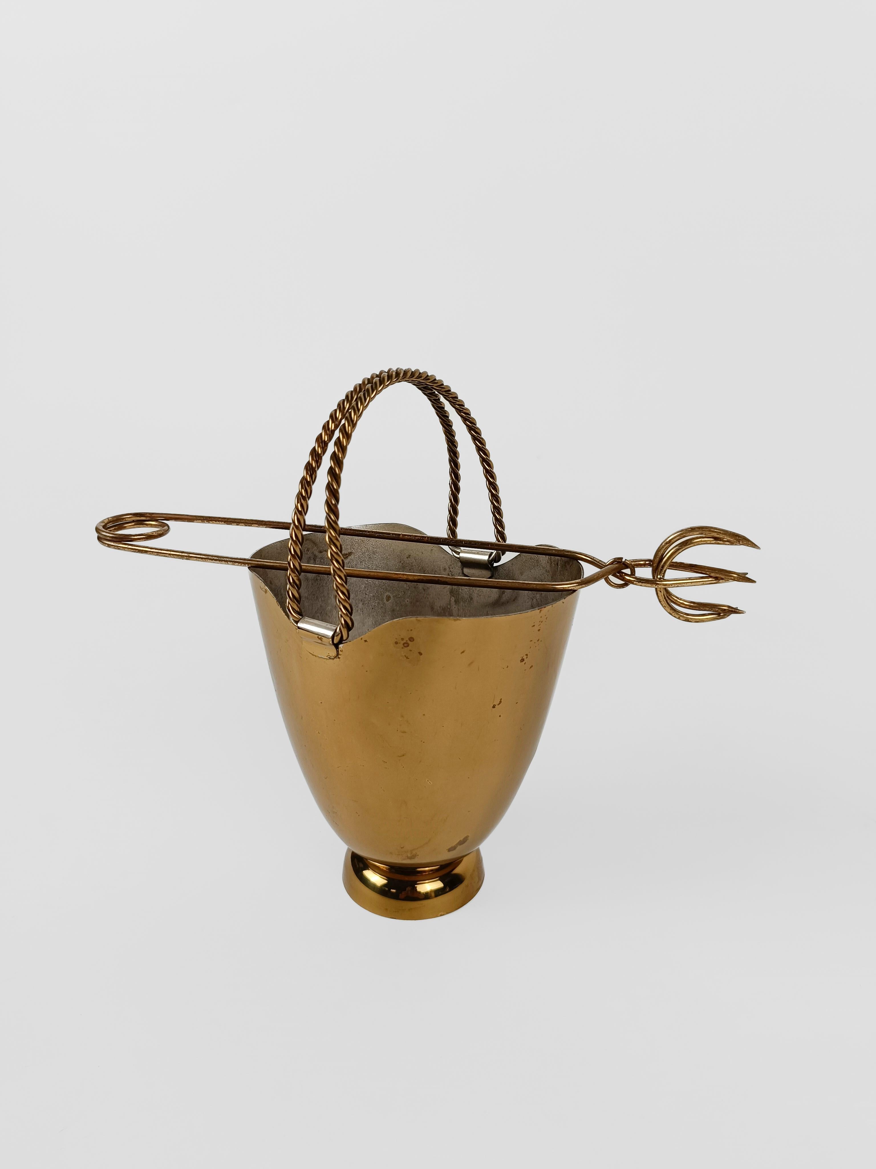  Mid Century Modern gilded ice bucket with tong, Italy 1950s For Sale 2