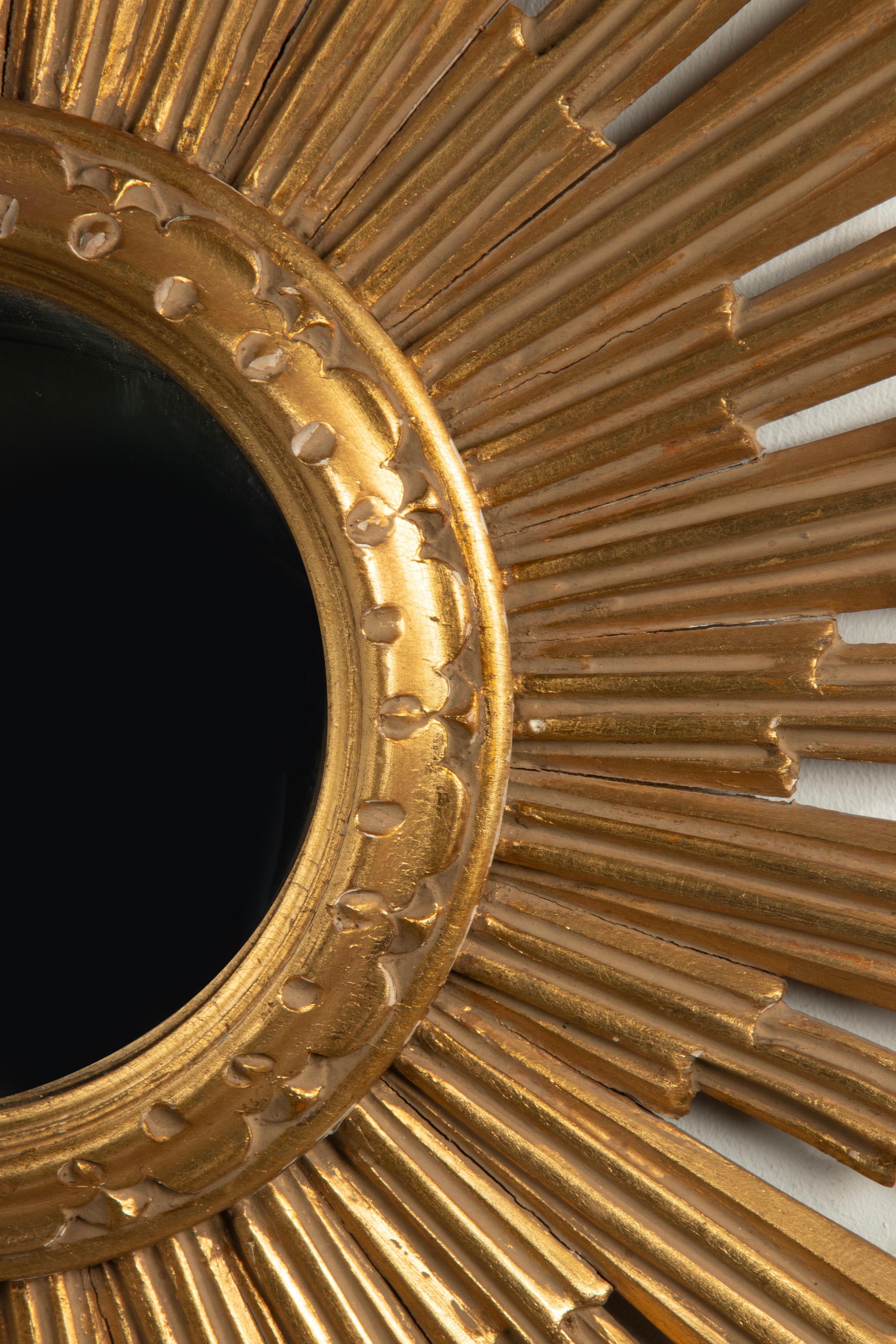 Mid-Century Modern Gilded Wooden Carved Convex Sunburst Mirror  For Sale 10